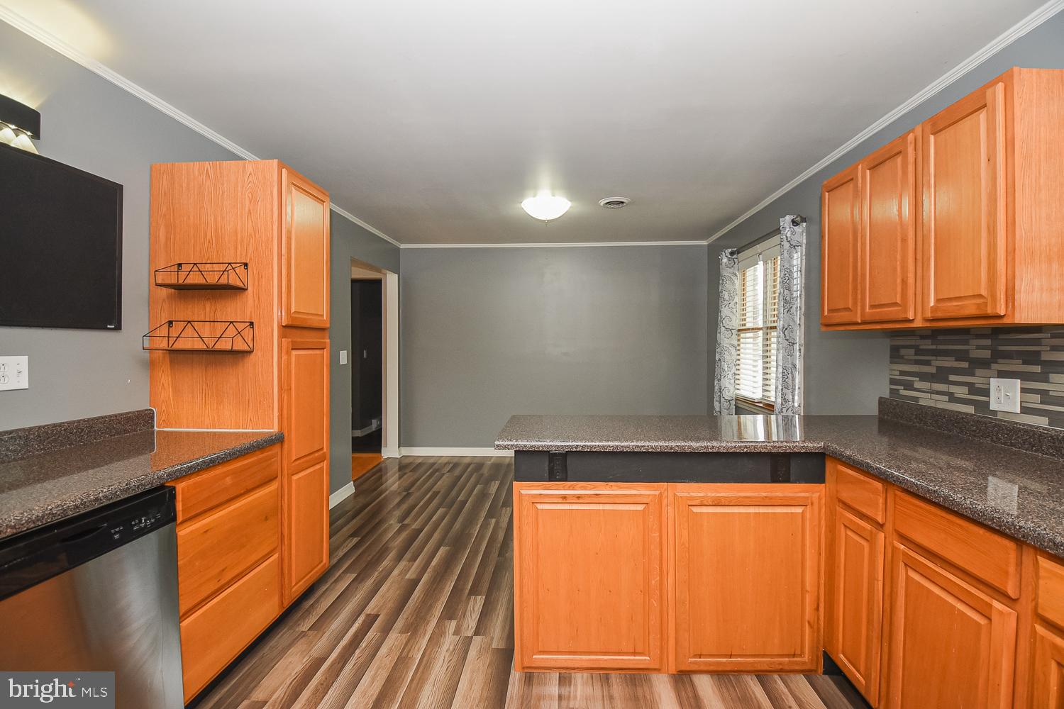 HAWTHORNE HEIGHTS - Residential