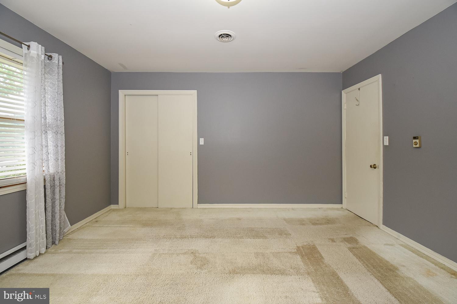 HAWTHORNE HEIGHTS - Residential