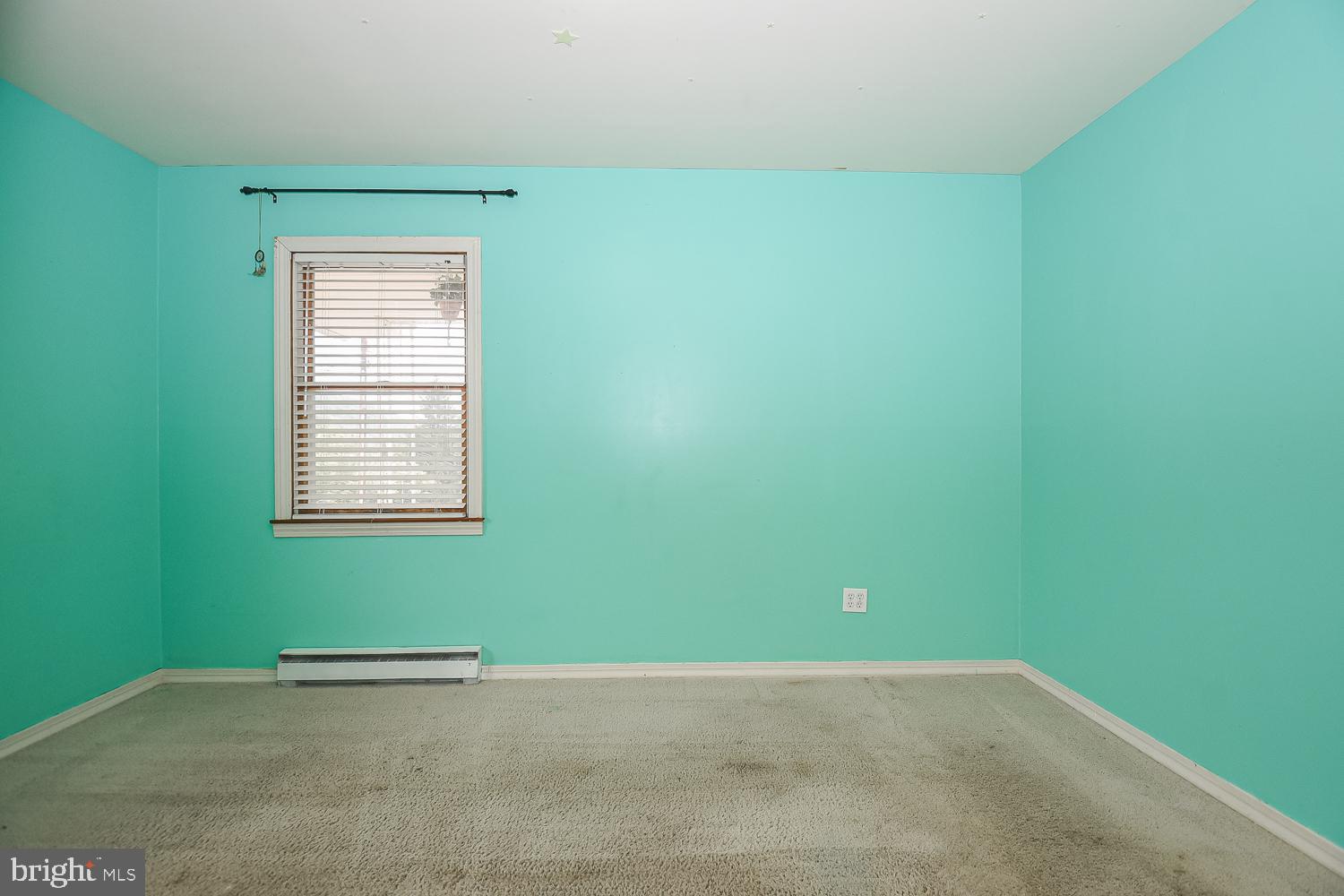 HAWTHORNE HEIGHTS - Residential