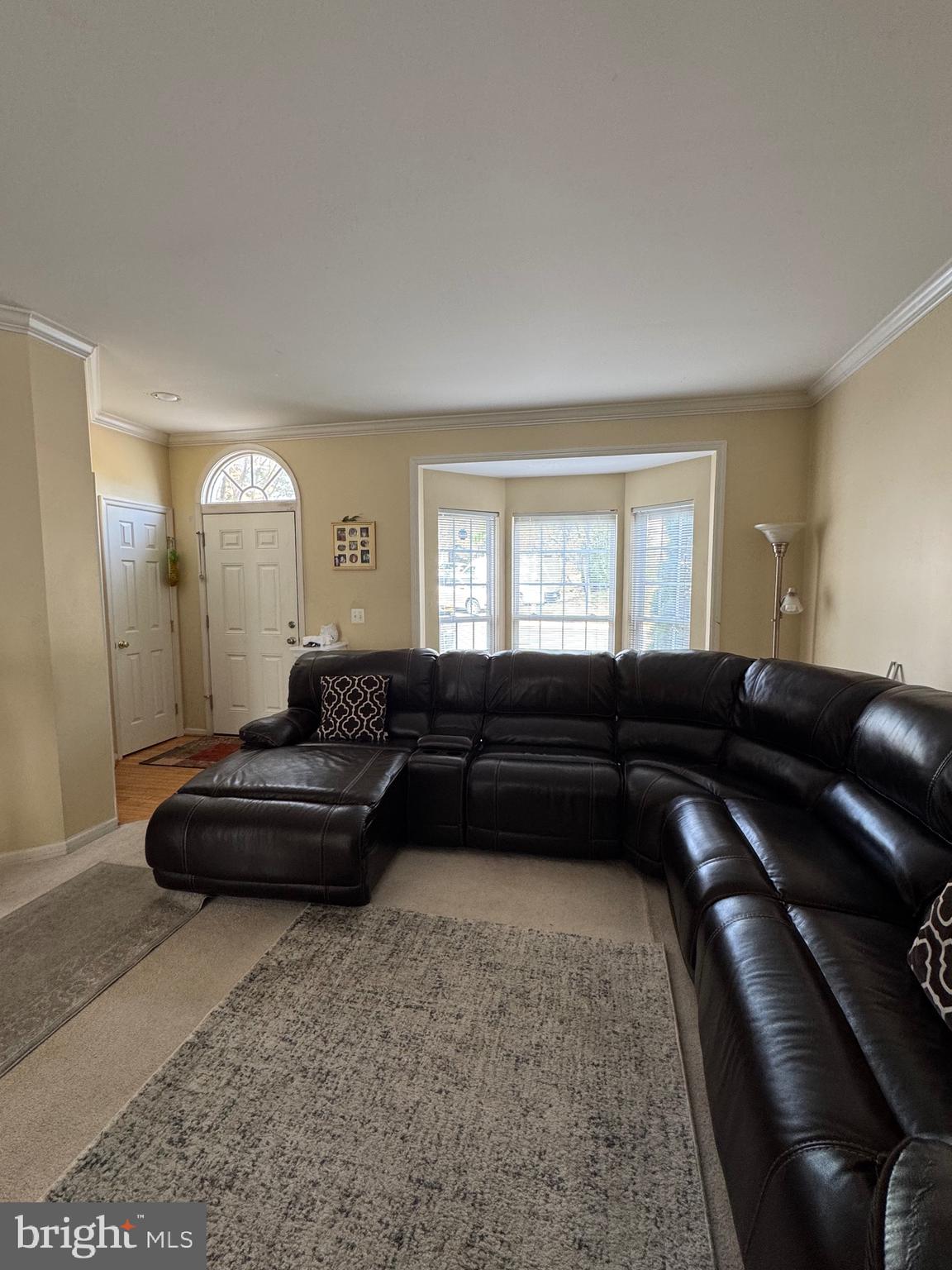 WOODBRIDGE COMMONS - Residential