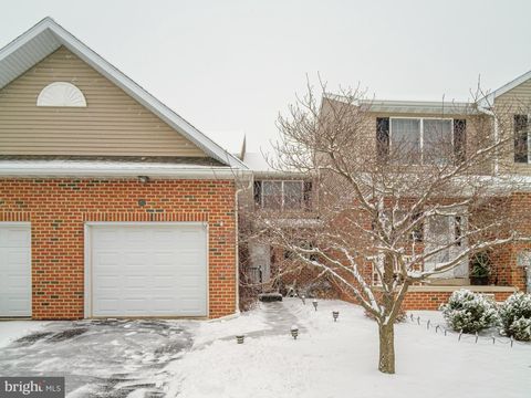 Photo of 6 Spring Hill Lane, MOUNTVILLE, PA 17554 (MLS # PALA2062544)