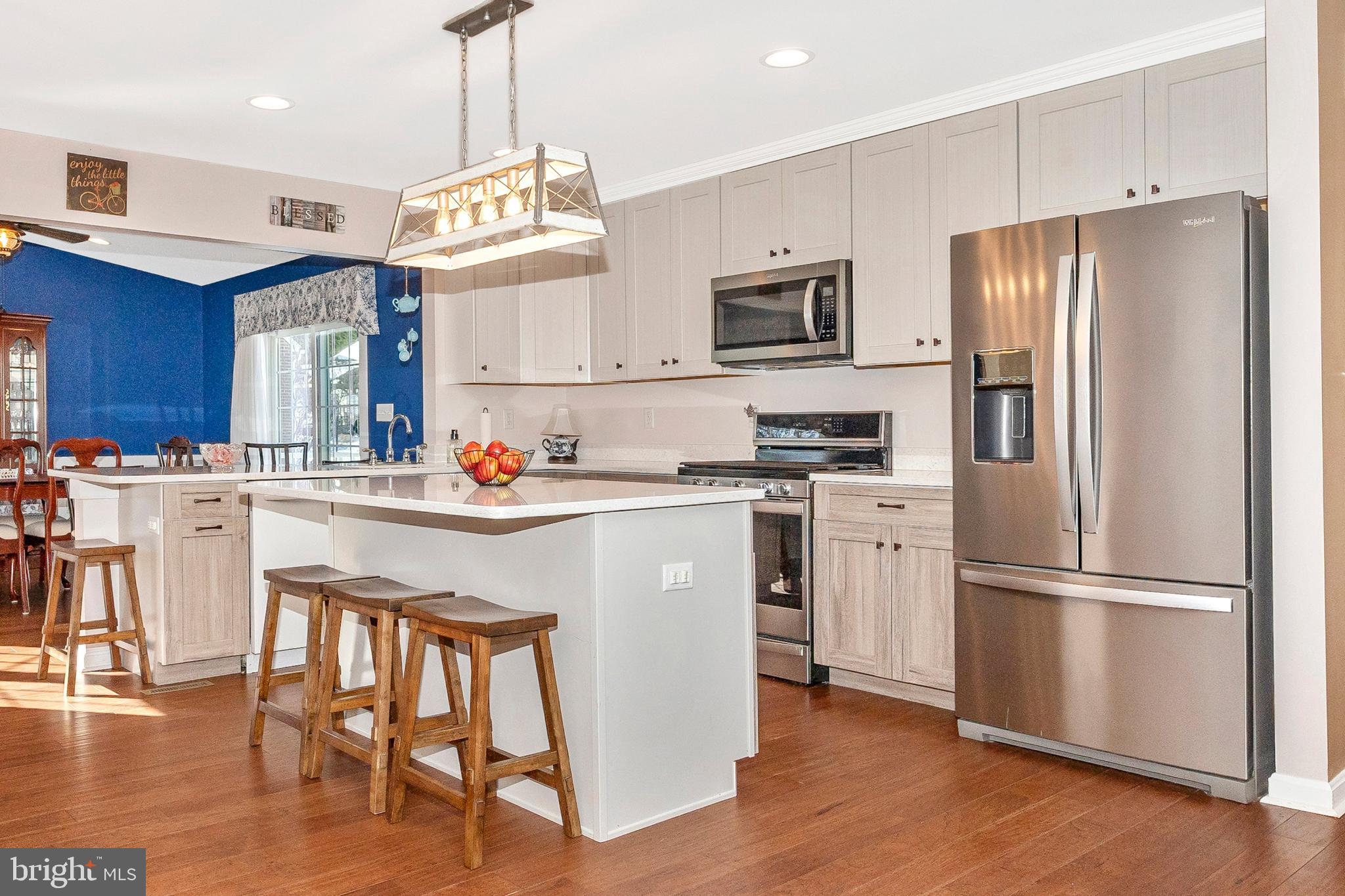 311 BEACON MEWS COURT