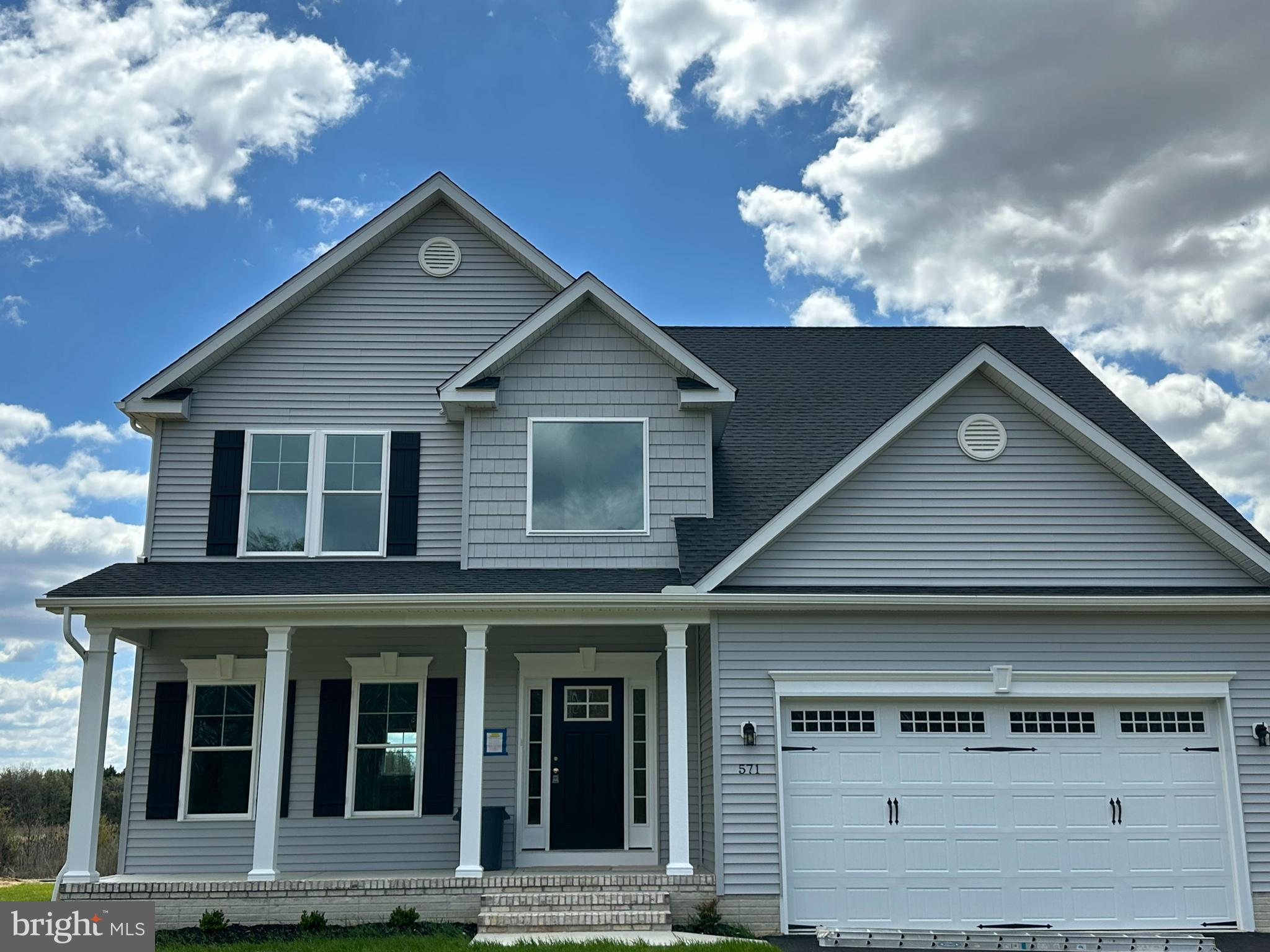 389 GREENBROOK DRIVE