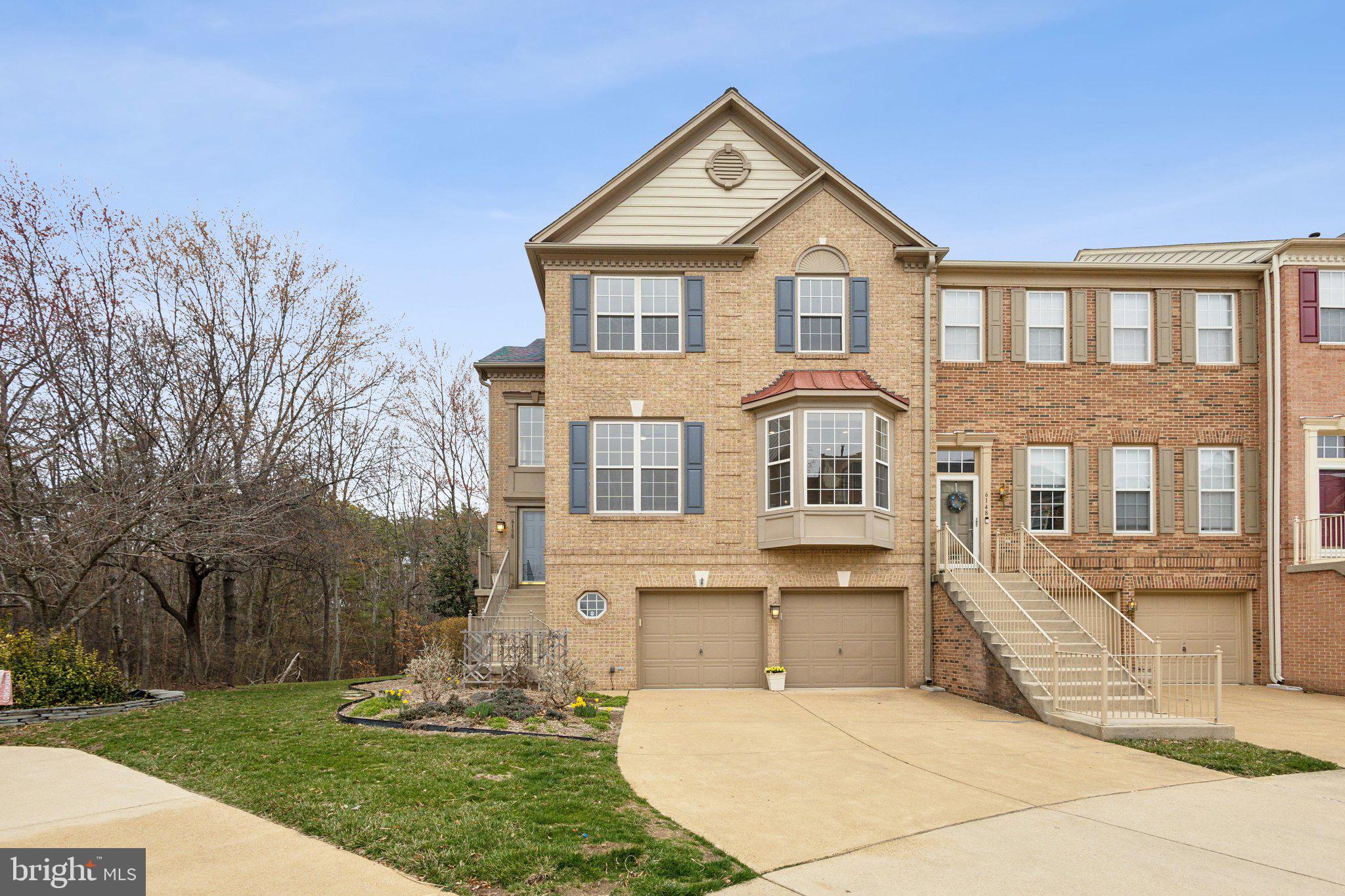 TOWNES AT MANCHESTER PARK - Residential