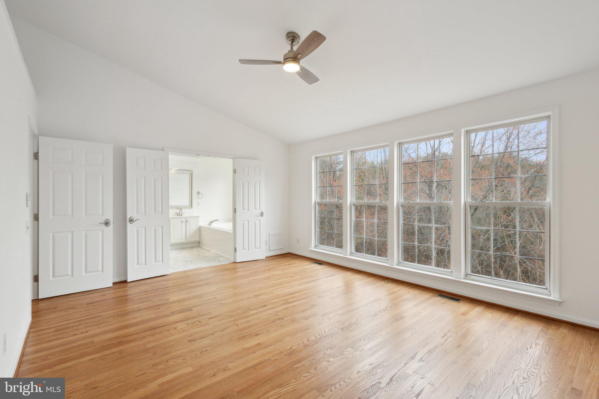 TOWNES AT MANCHESTER PARK - Residential