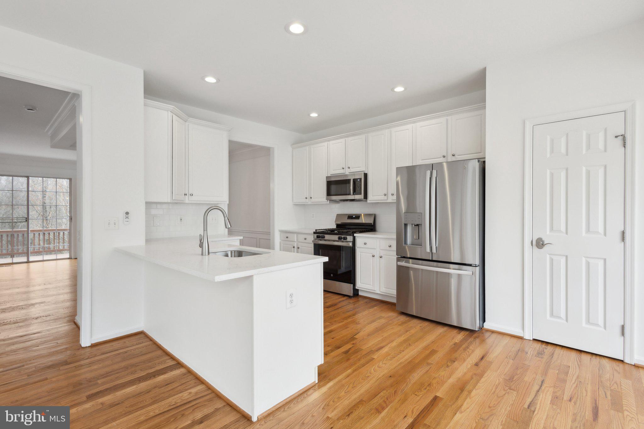 TOWNES AT MANCHESTER PARK - Residential