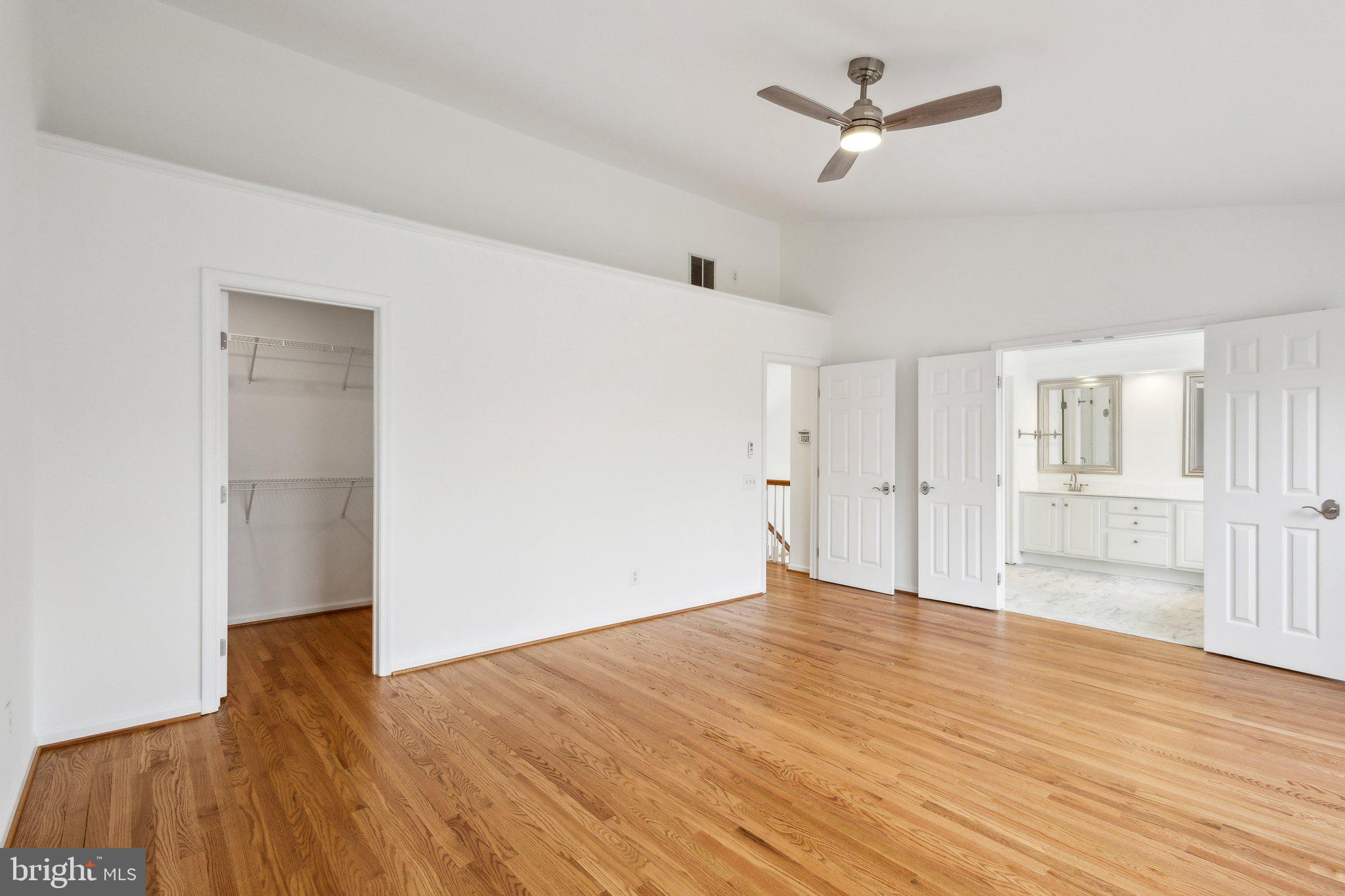 TOWNES AT MANCHESTER PARK - Residential