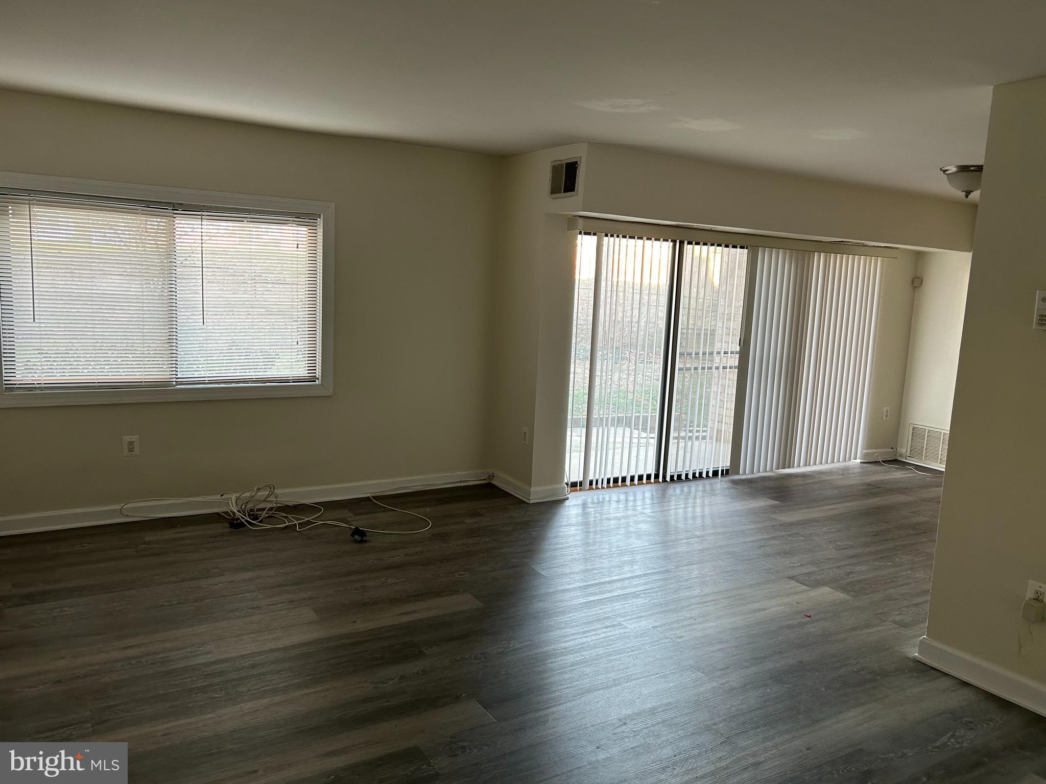 WESTWOOD PARK - Residential