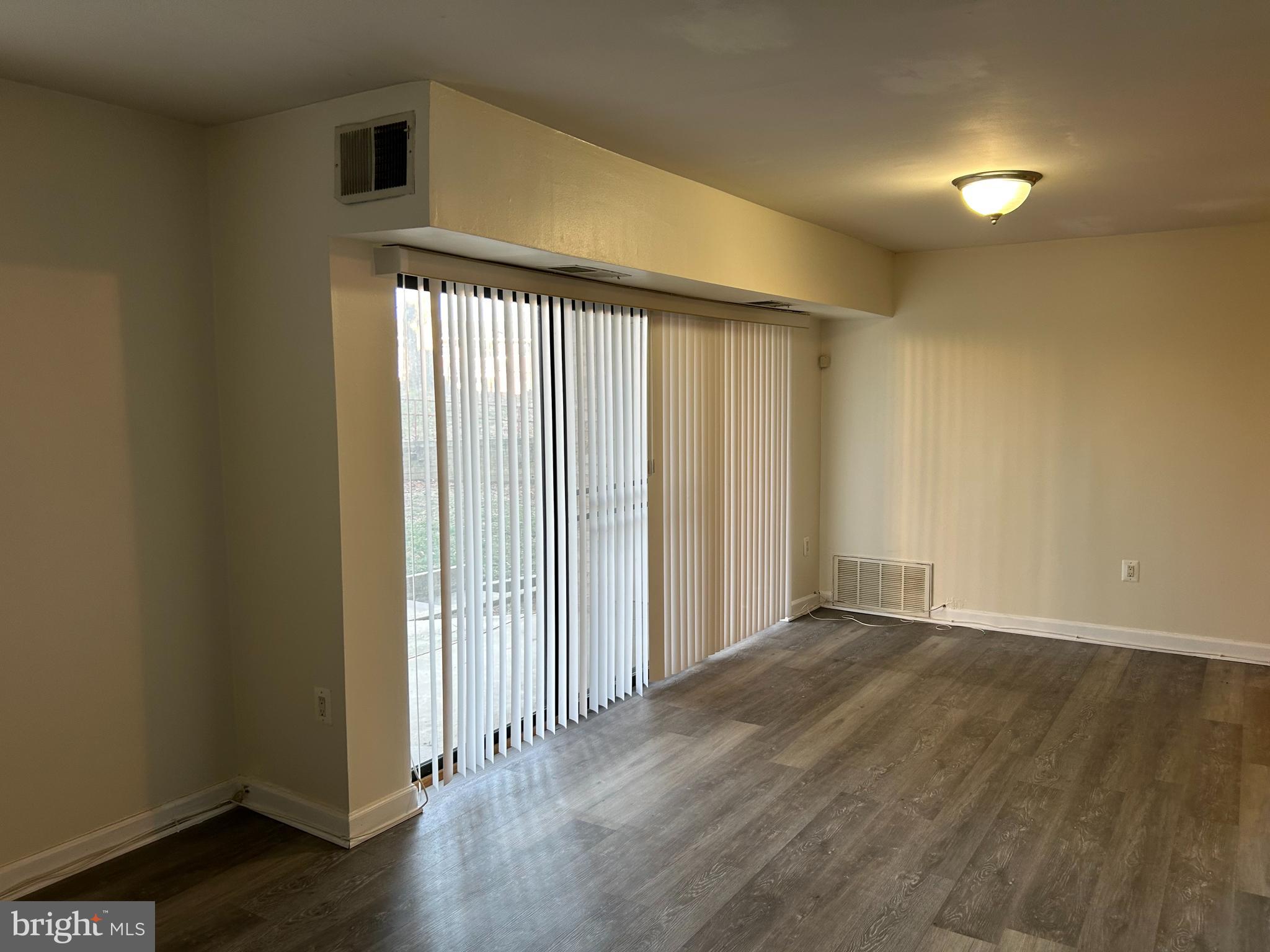 WESTWOOD PARK - Residential