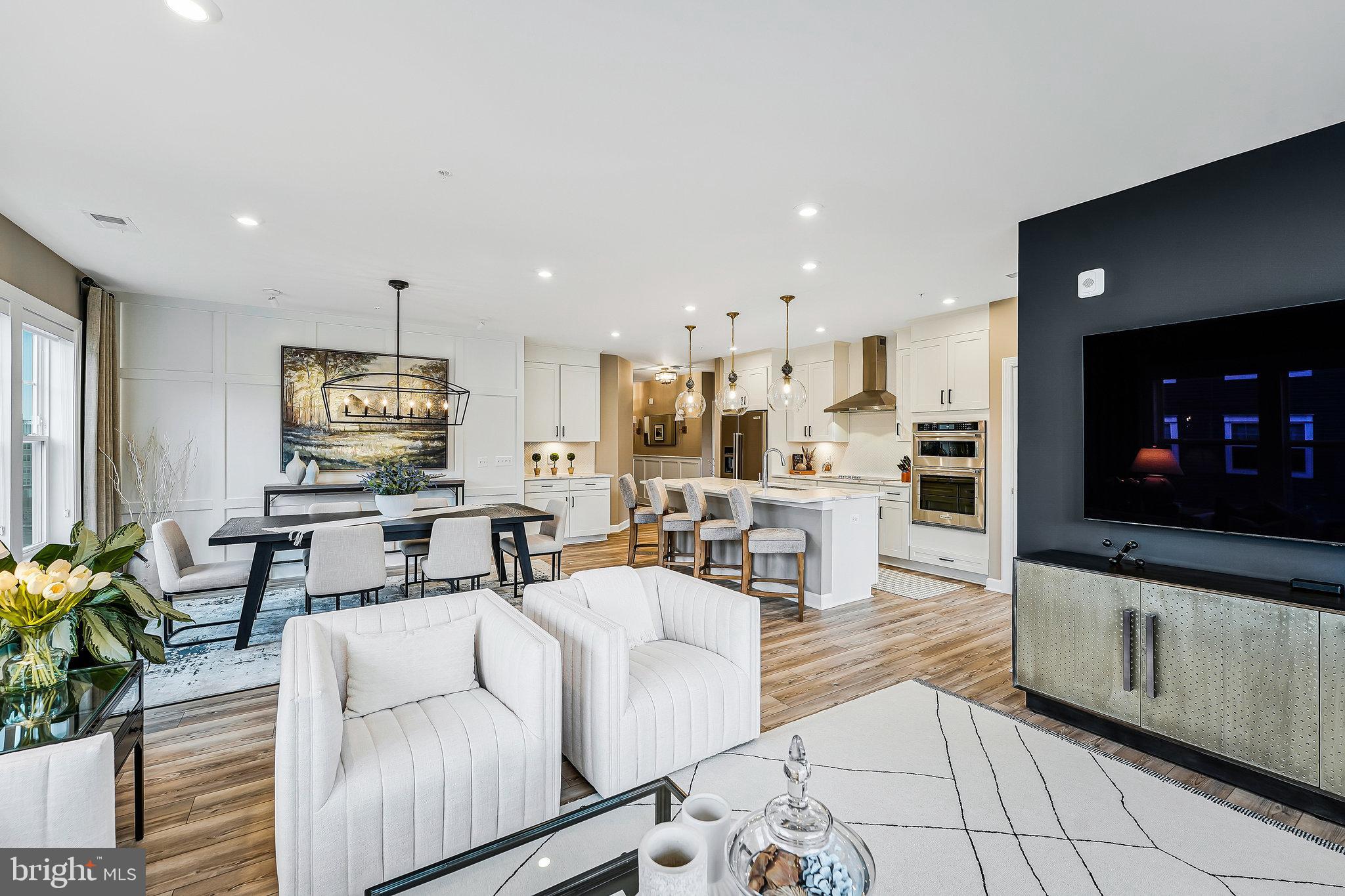 MONTEBELLO - Residential