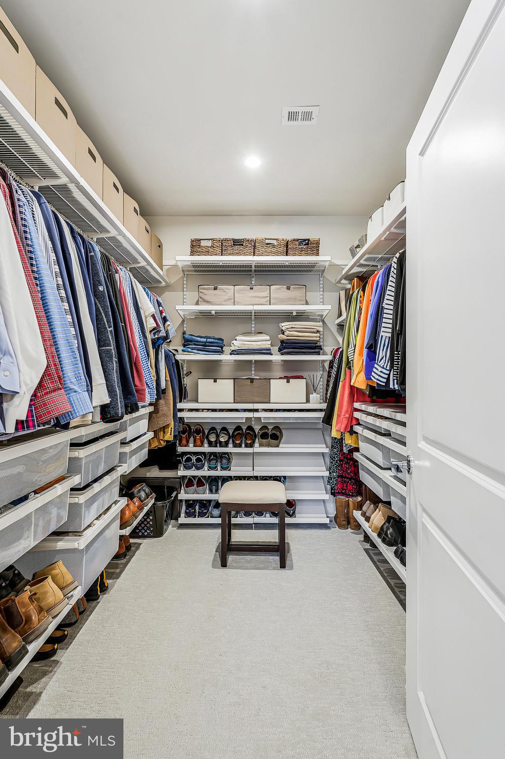 MONTEBELLO - Residential