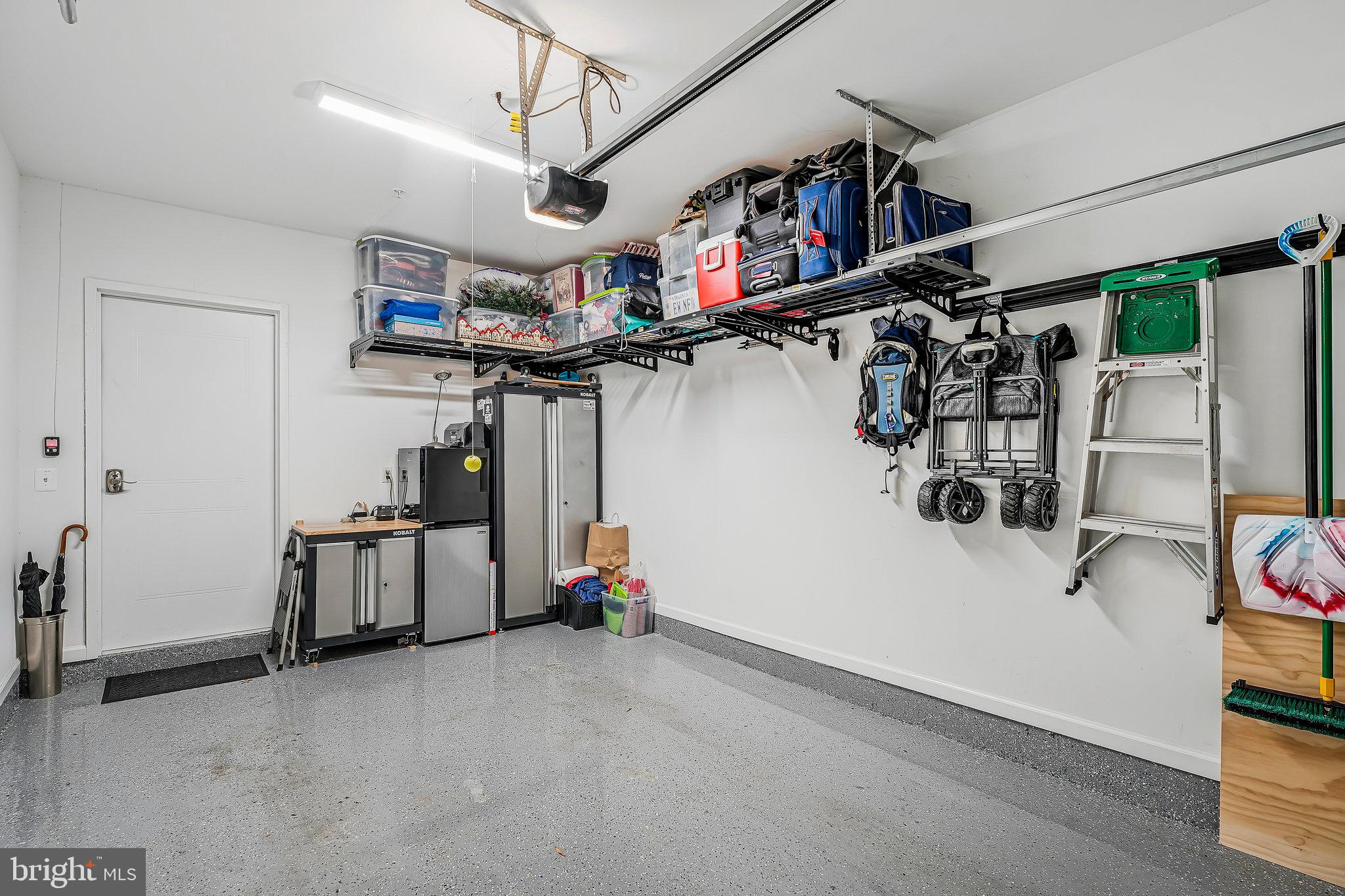 MONTEBELLO - Residential