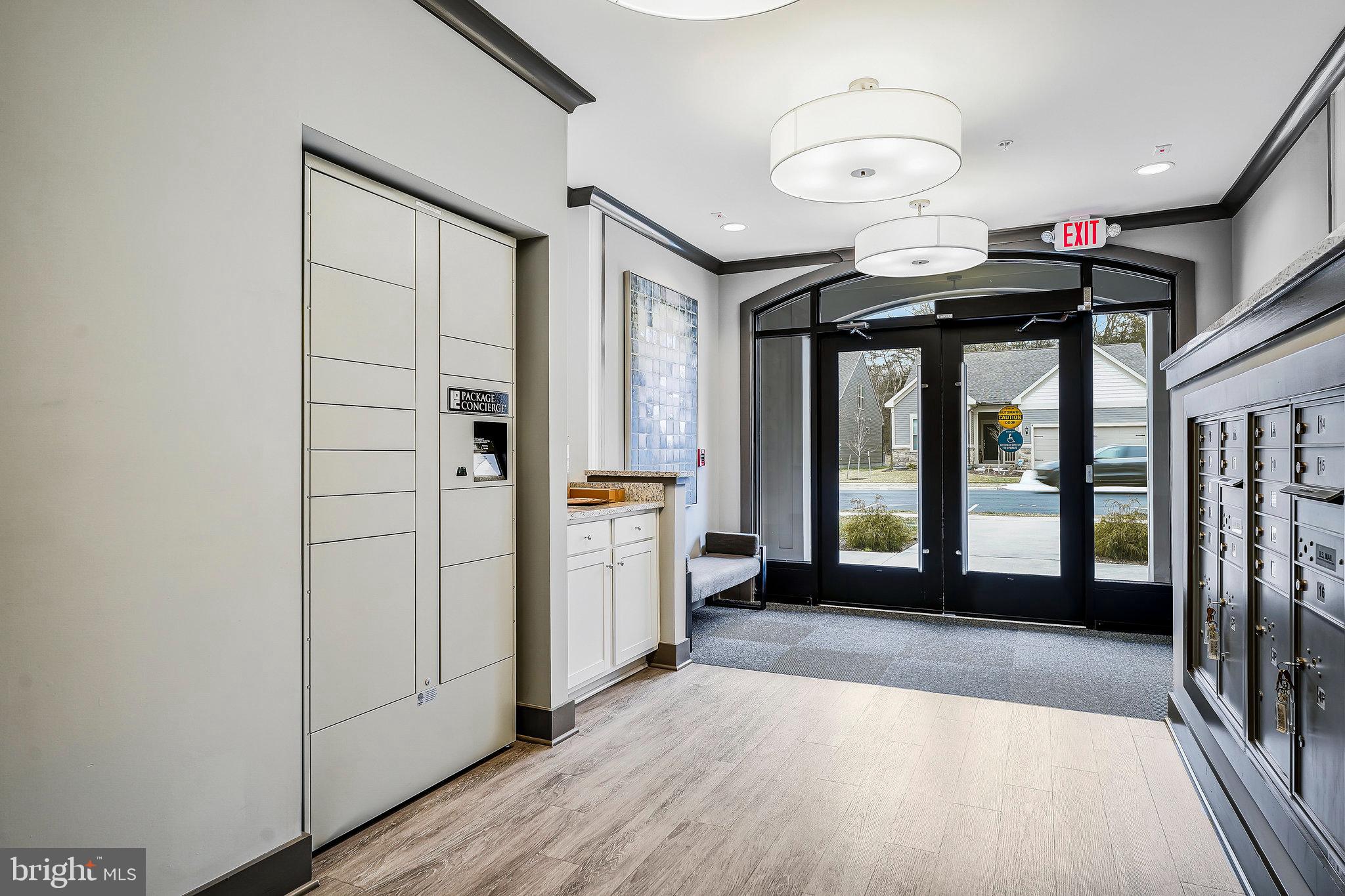 MONTEBELLO - Residential