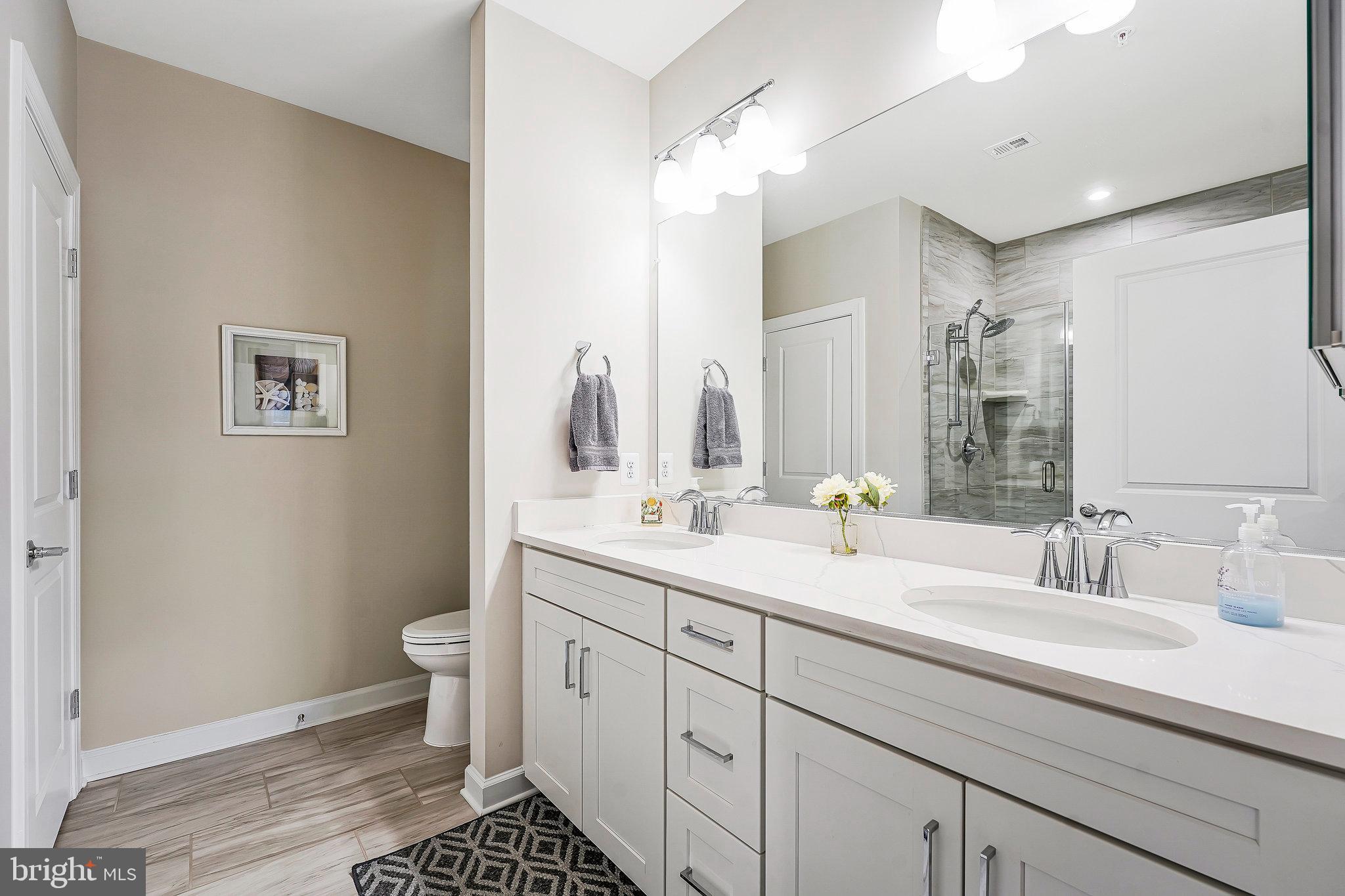 MONTEBELLO - Residential