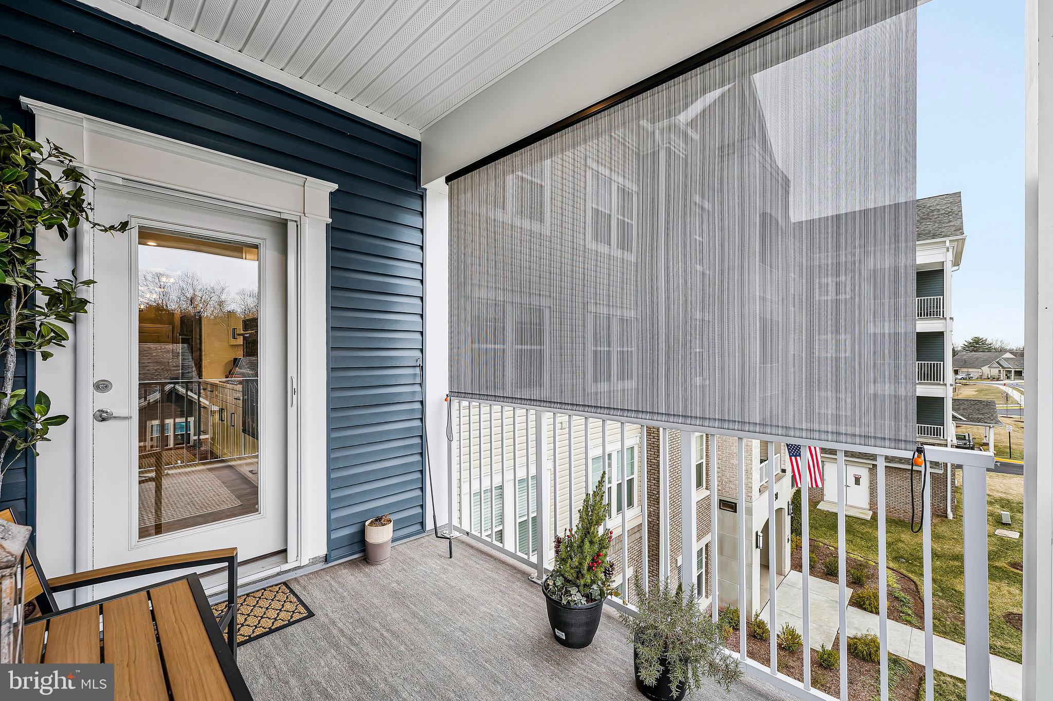 MONTEBELLO - Residential