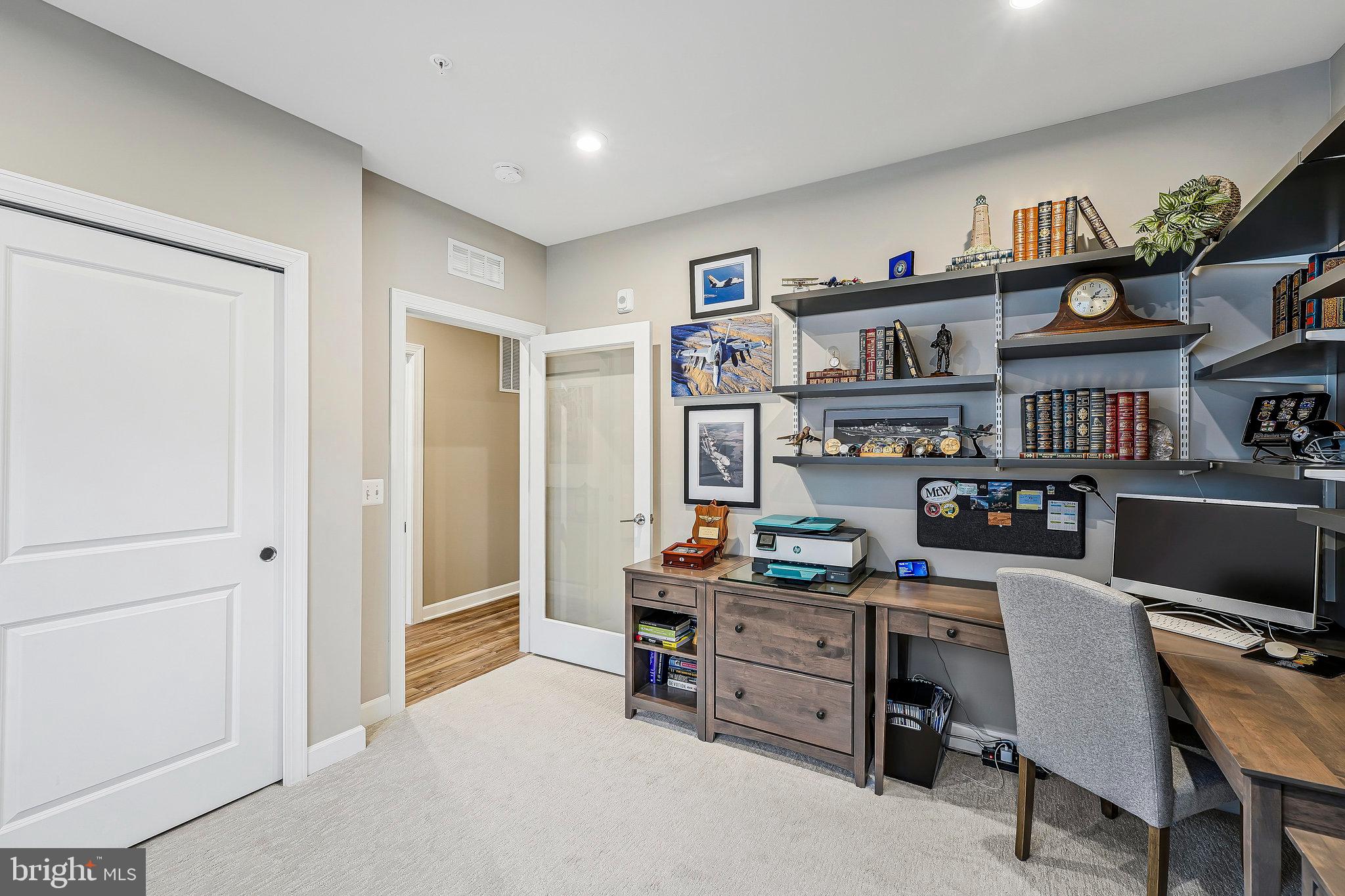 MONTEBELLO - Residential