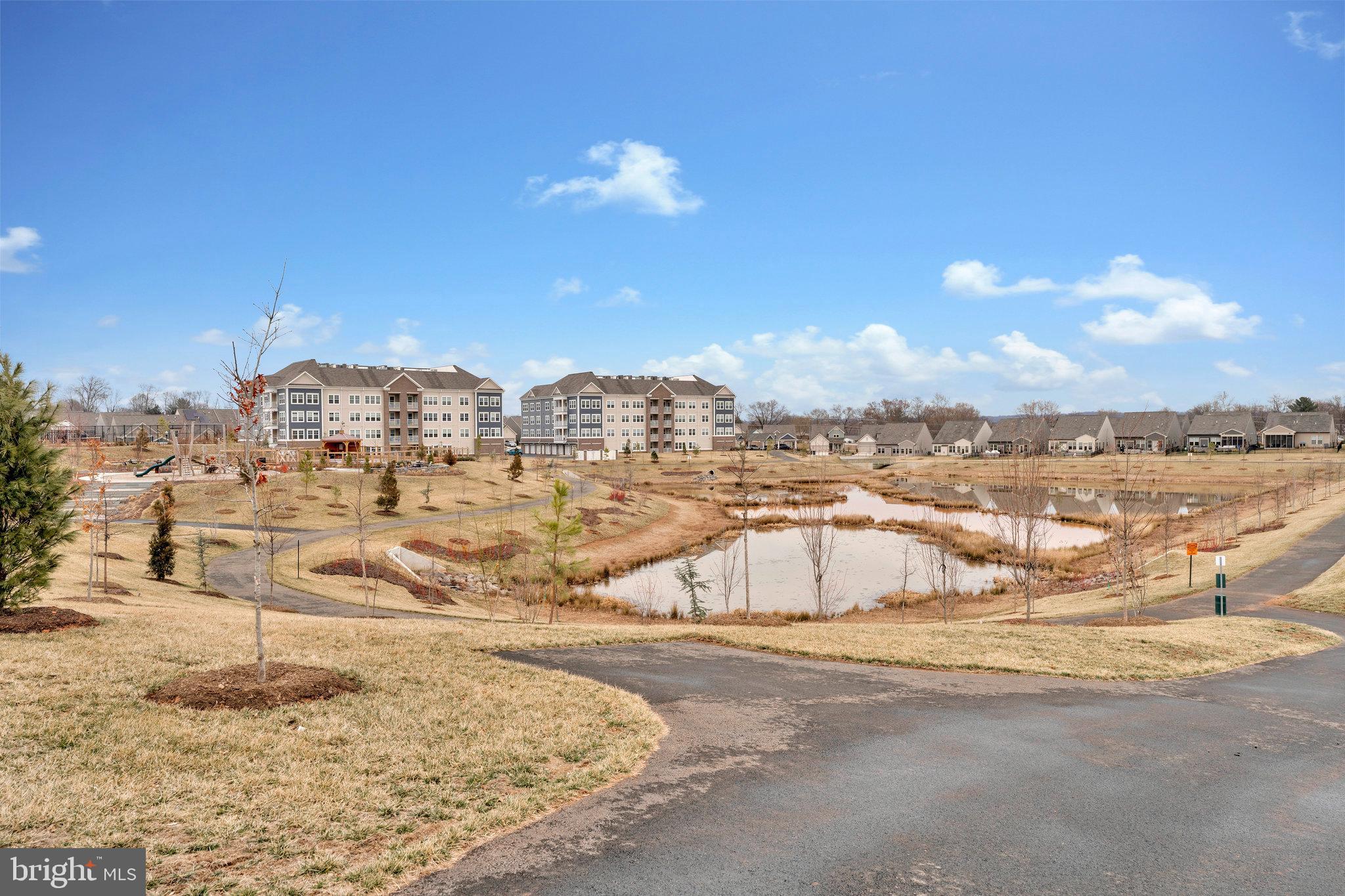 MONTEBELLO - Residential