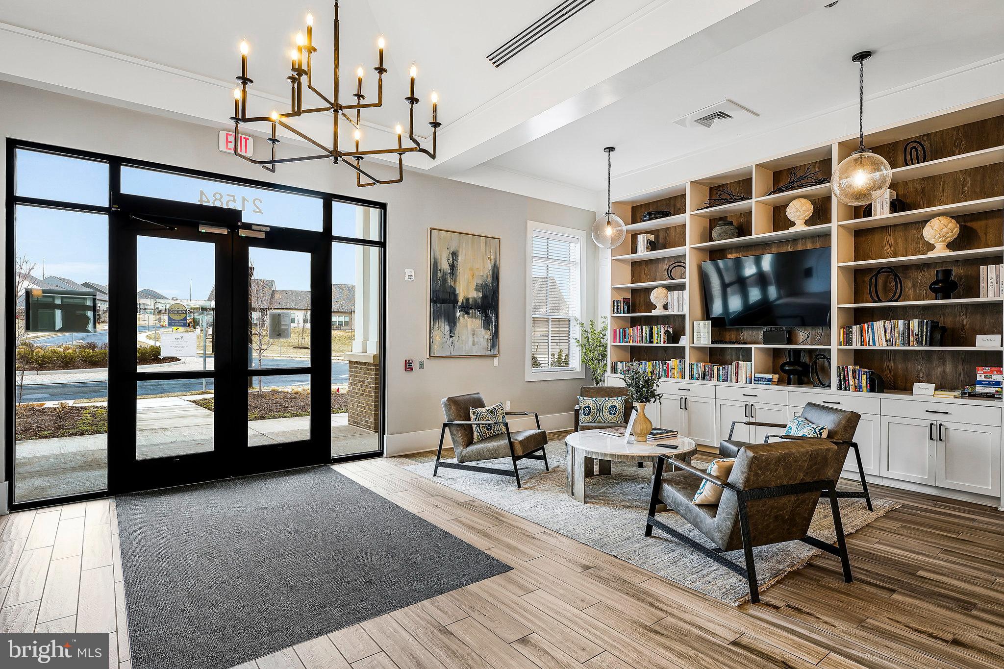 MONTEBELLO - Residential