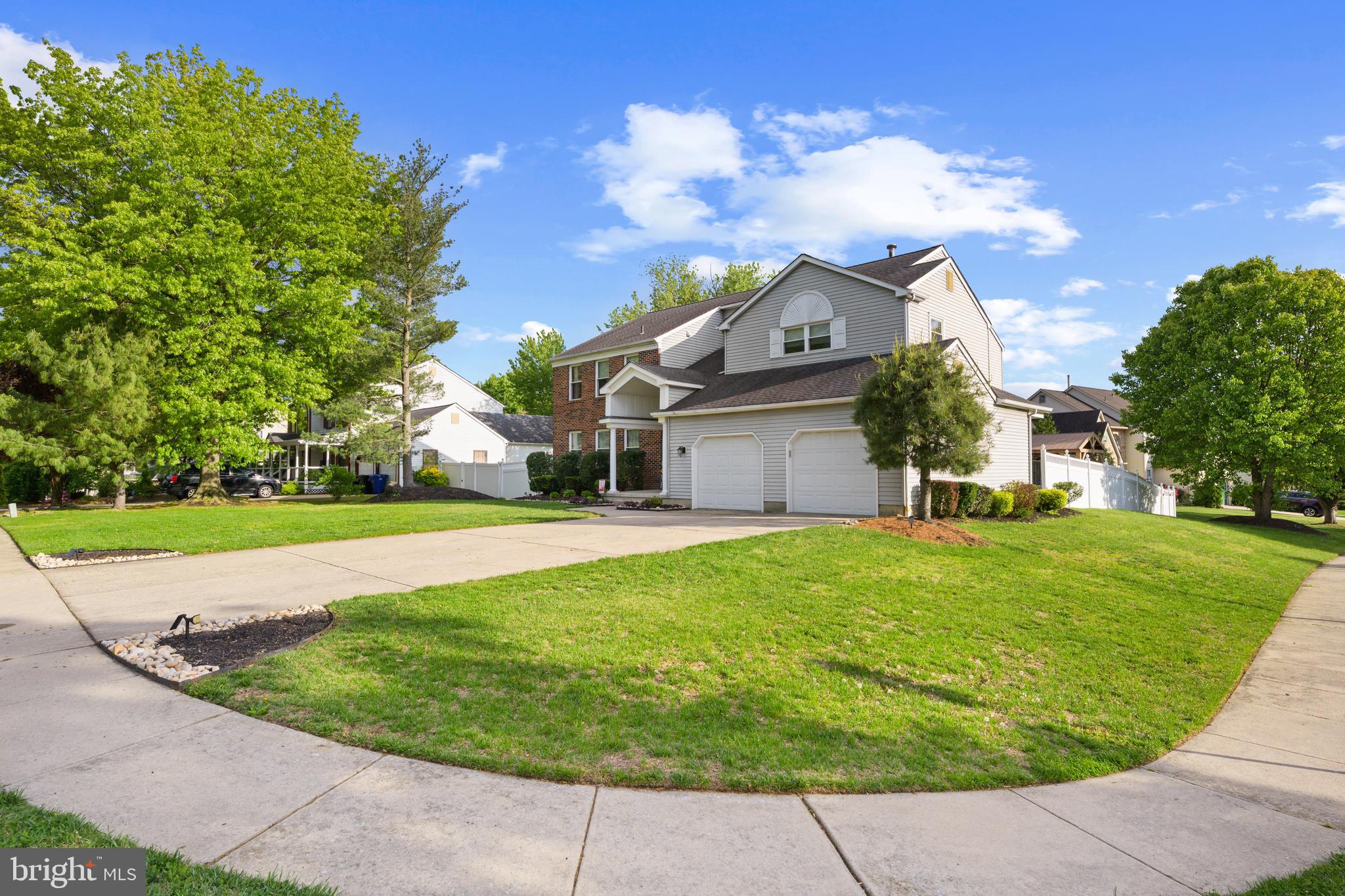 2301 DERBY DRIVE