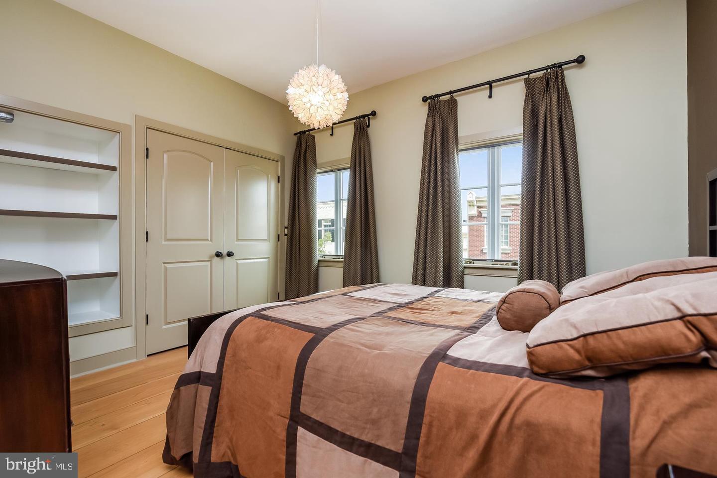 BELLA VISTA - Residential