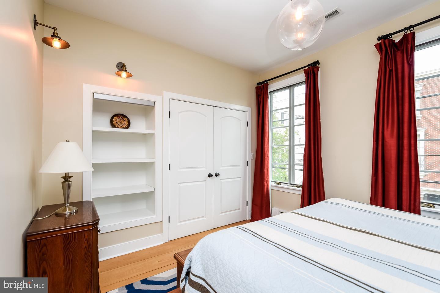 BELLA VISTA - Residential