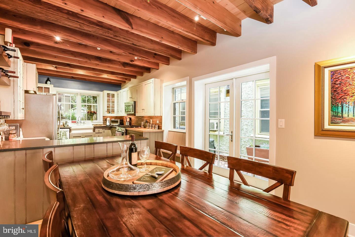 BELLA VISTA - Residential