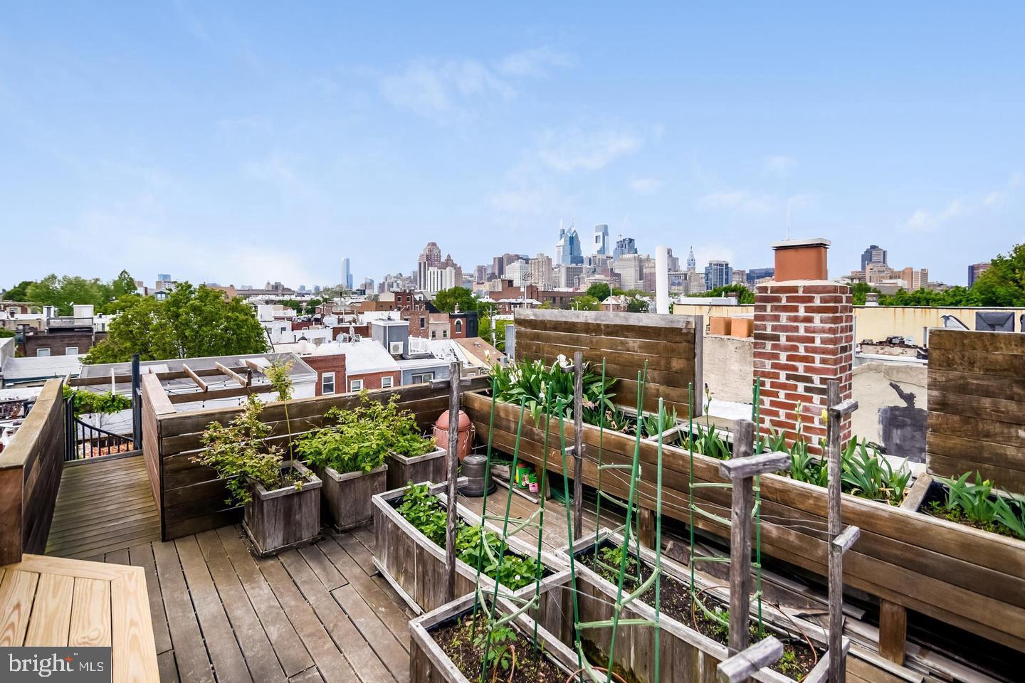 BELLA VISTA - Residential