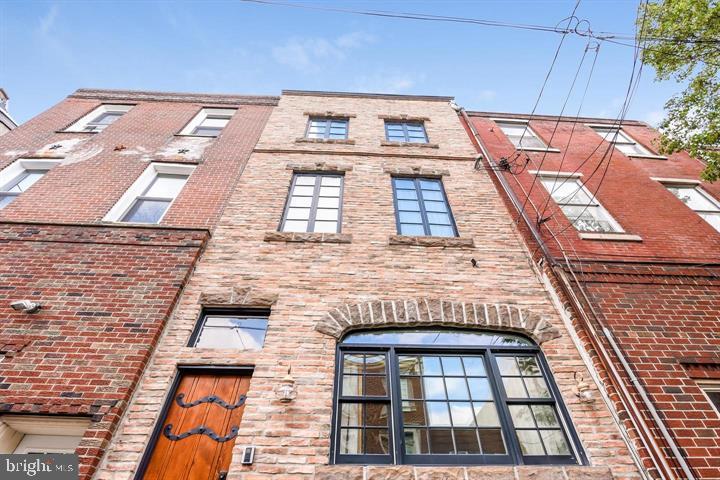 BELLA VISTA - Residential