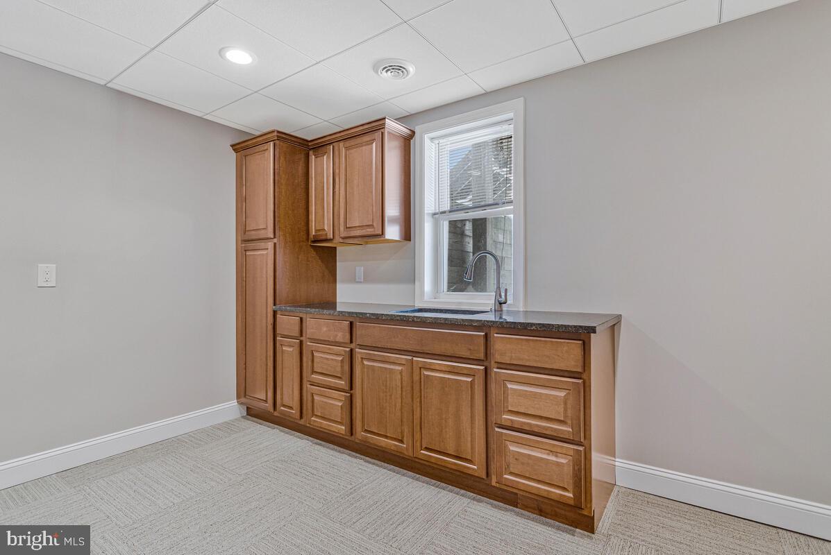 THE HIGHLANDS - Residential