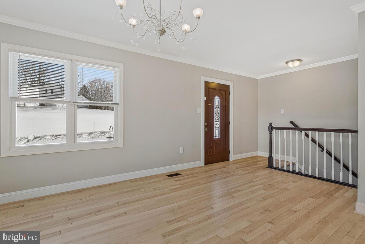 THE HIGHLANDS - Residential