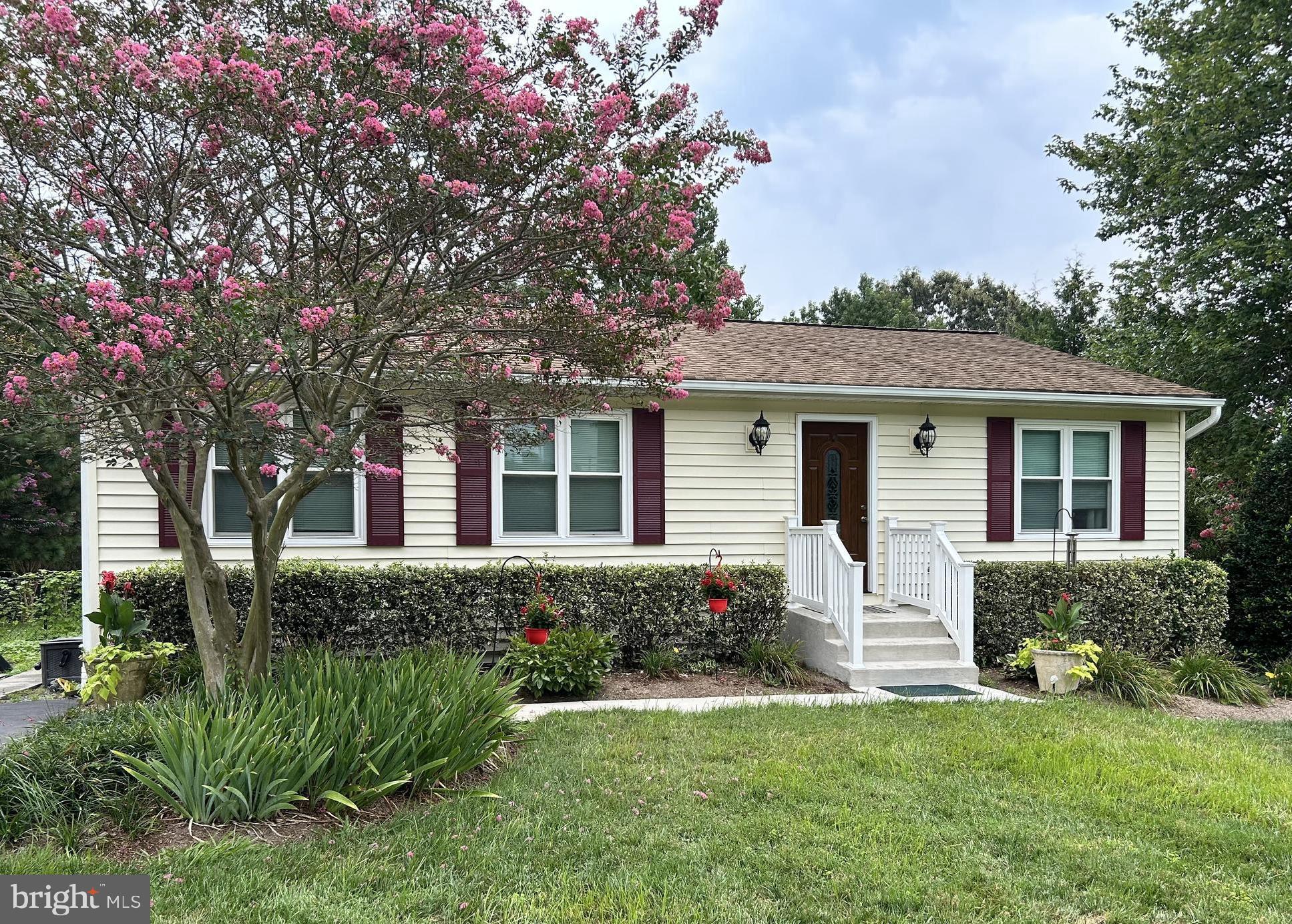 THE HIGHLANDS - Residential