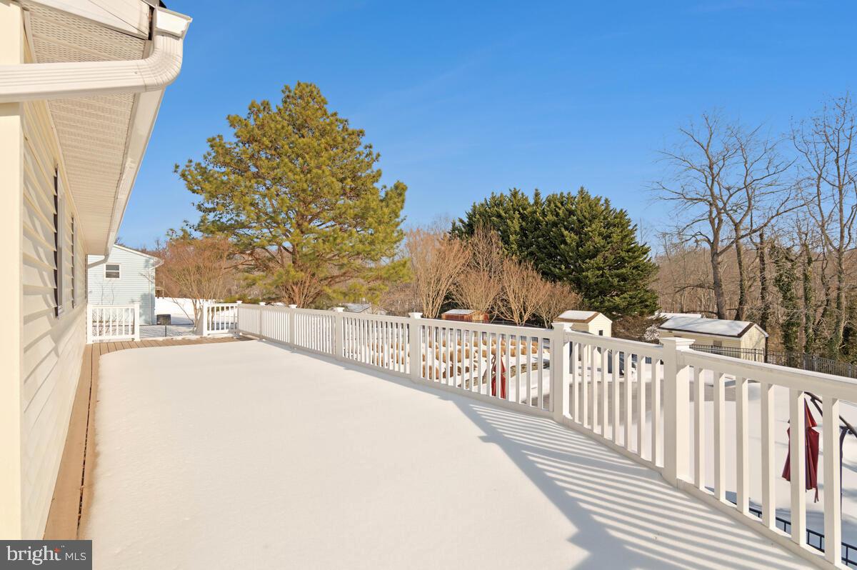 THE HIGHLANDS - Residential