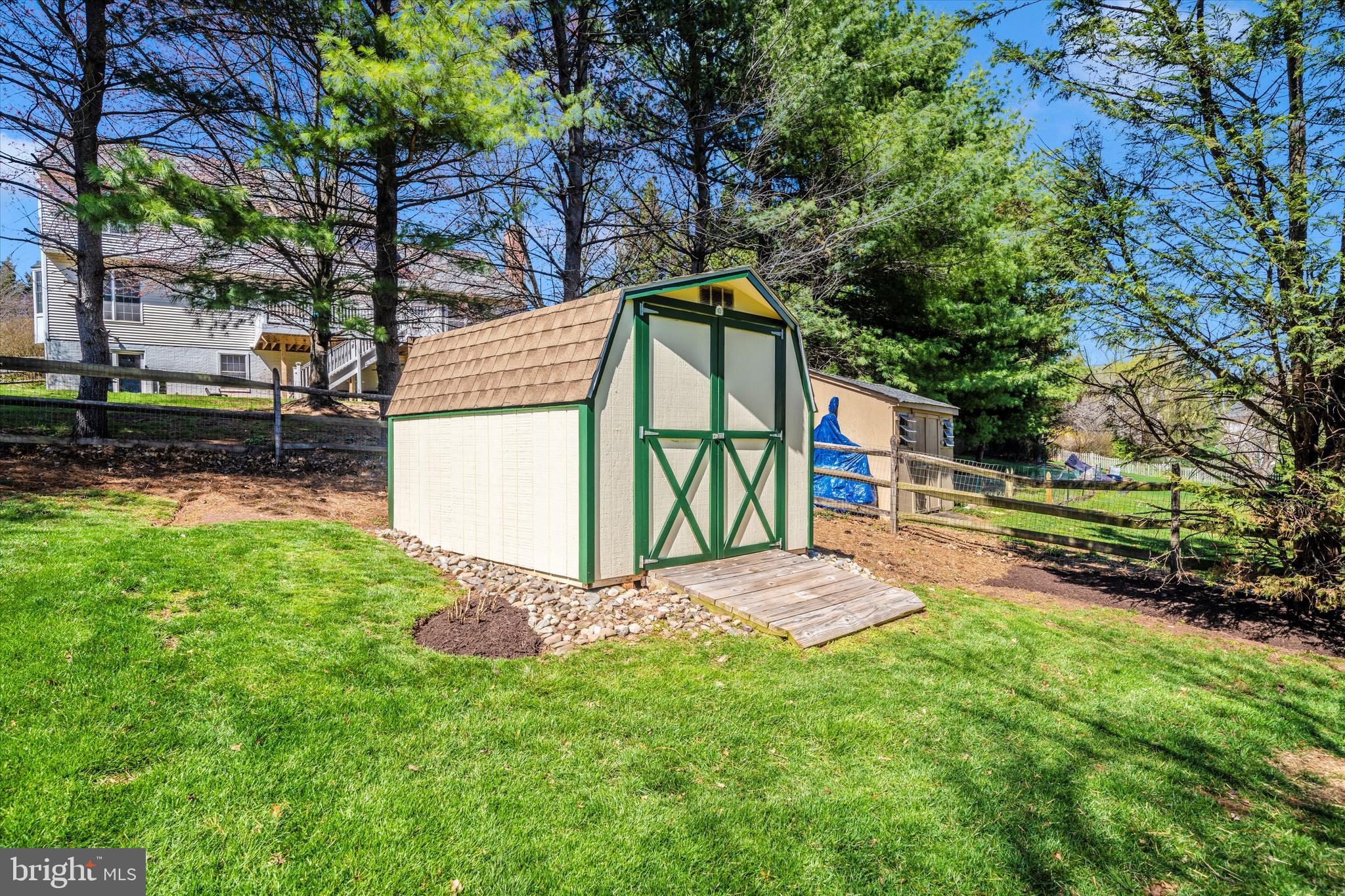 CLOVER HILL III - Residential