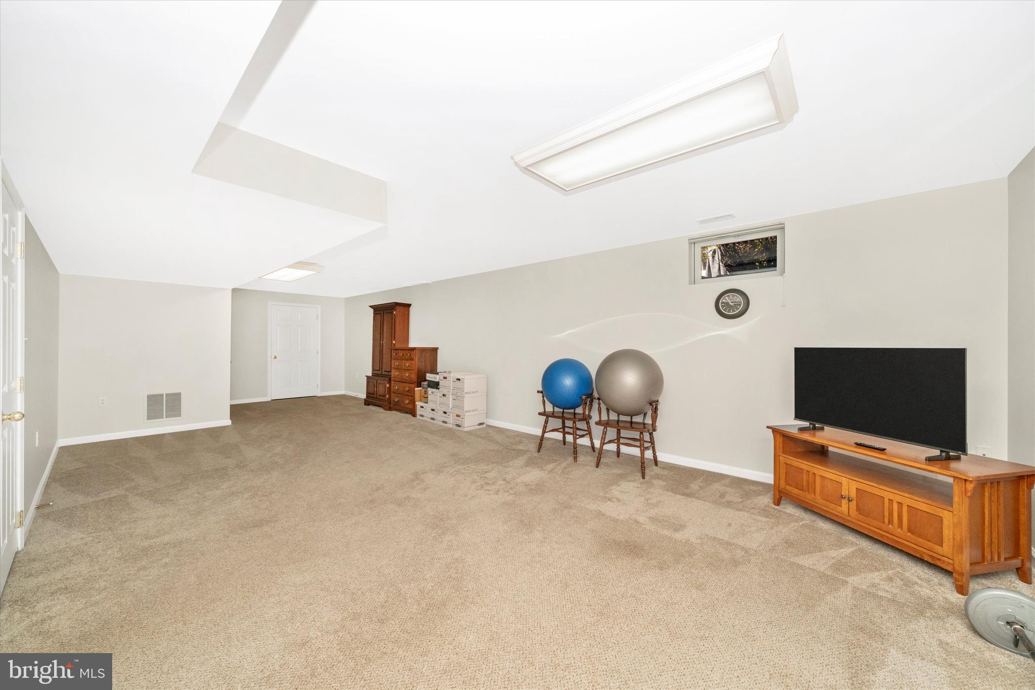 CLOVER HILL III - Residential