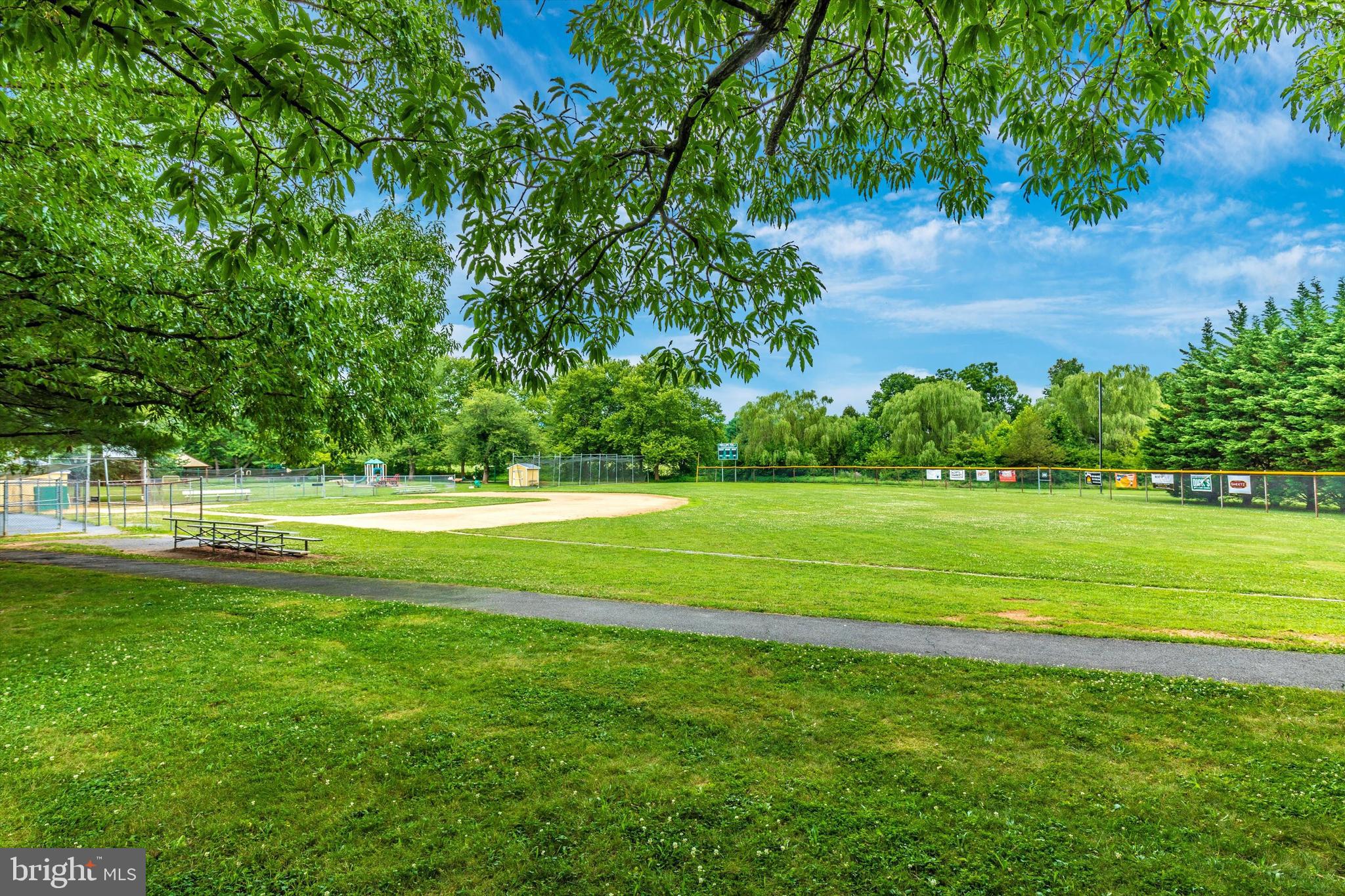 CLOVER HILL III - Residential