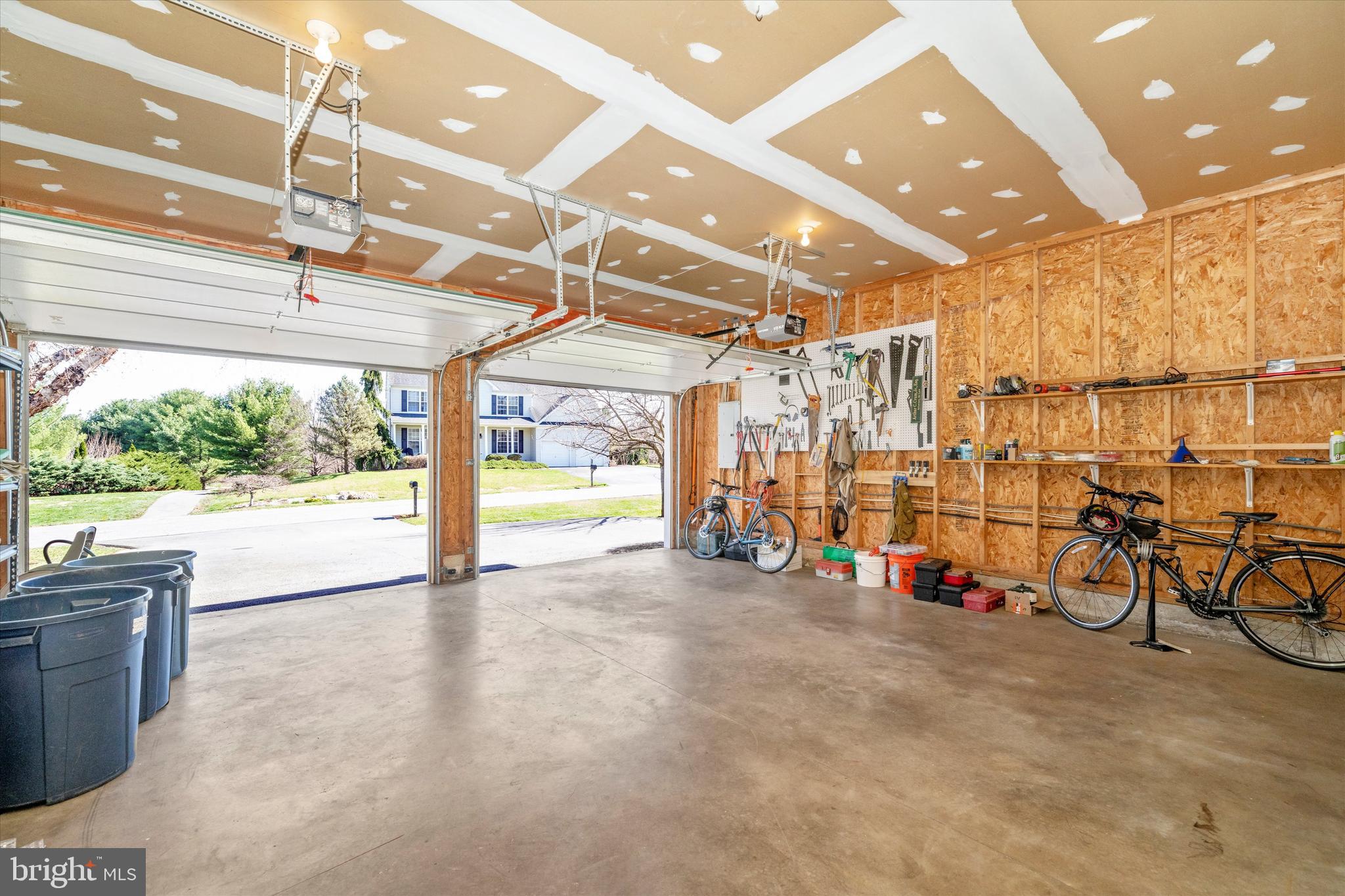 CLOVER HILL III - Residential