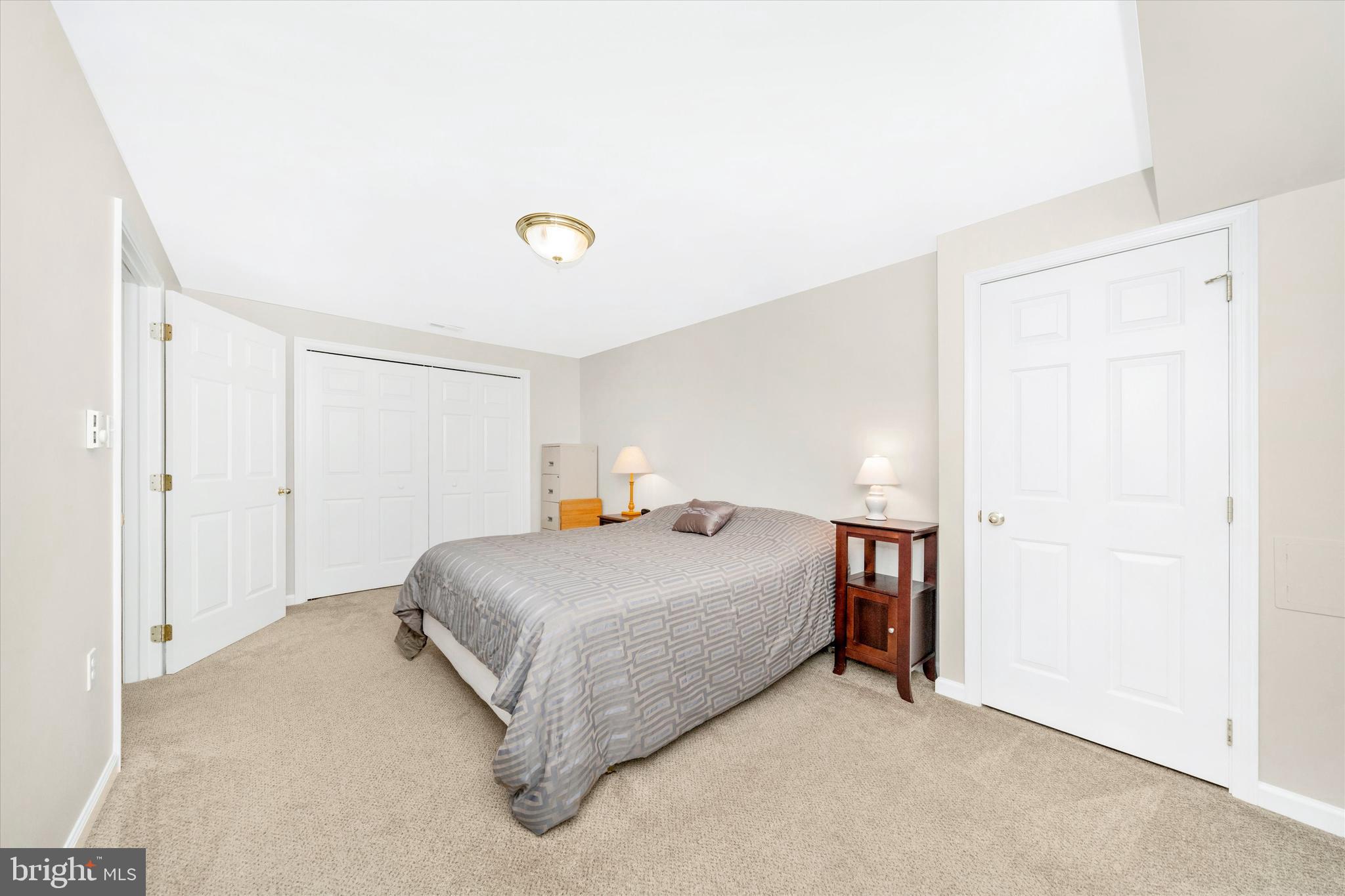 CLOVER HILL III - Residential