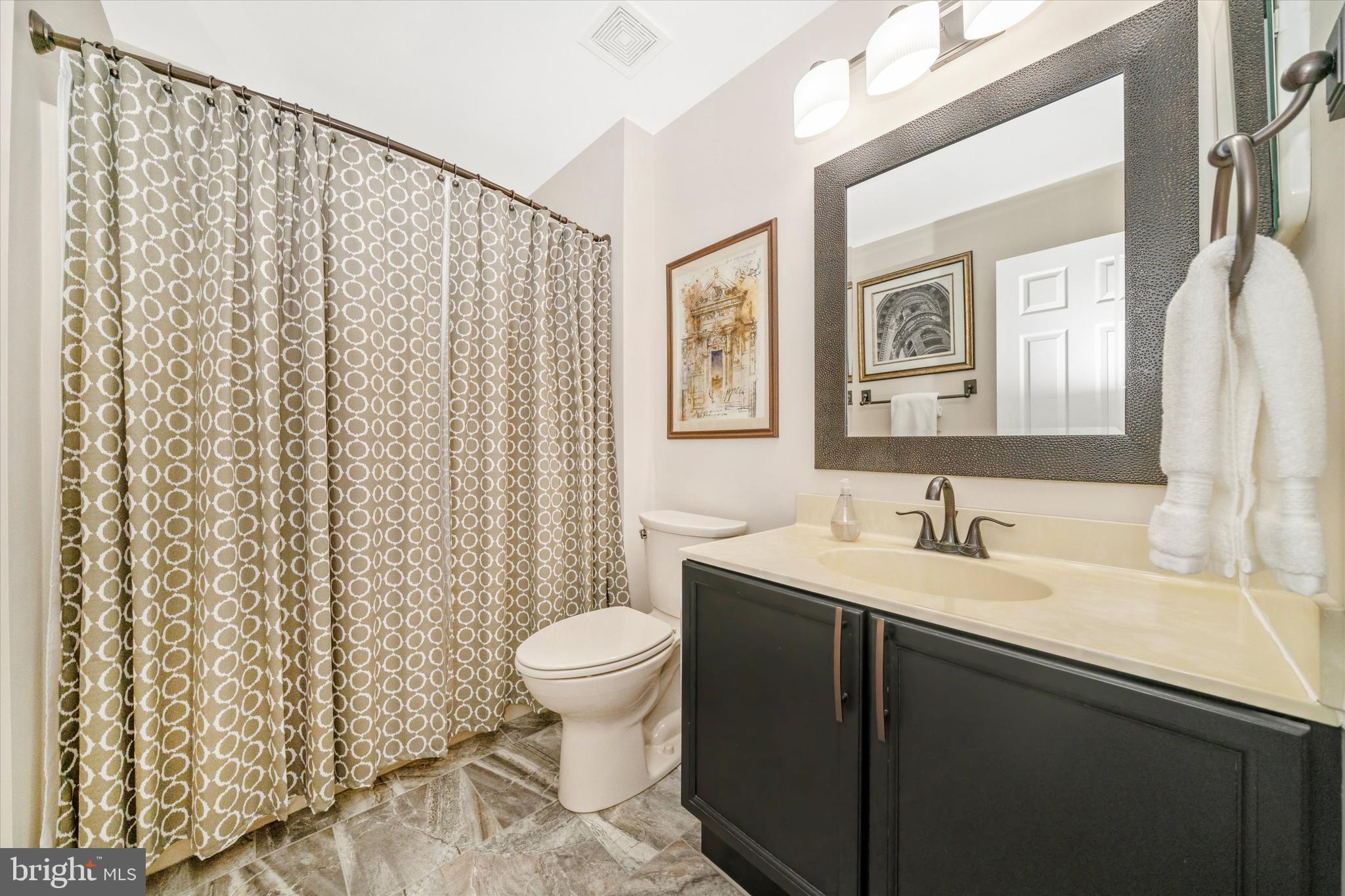 CLOVER HILL III - Residential