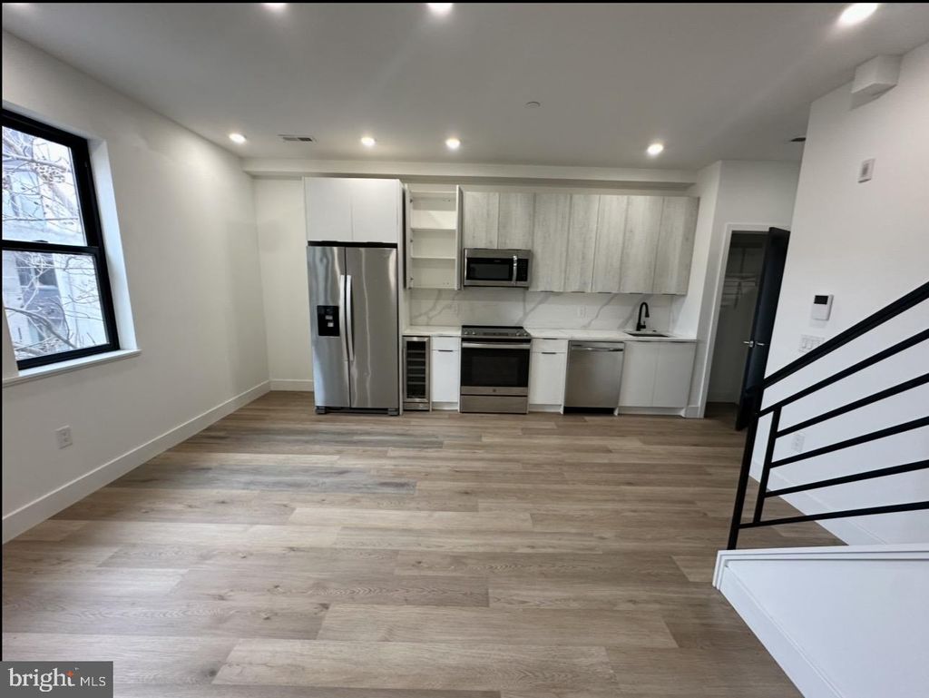 Photo of 930 N 2nd Street #3, PHILADELPHIA, PA 19123 (MLS # PAPH2592184)