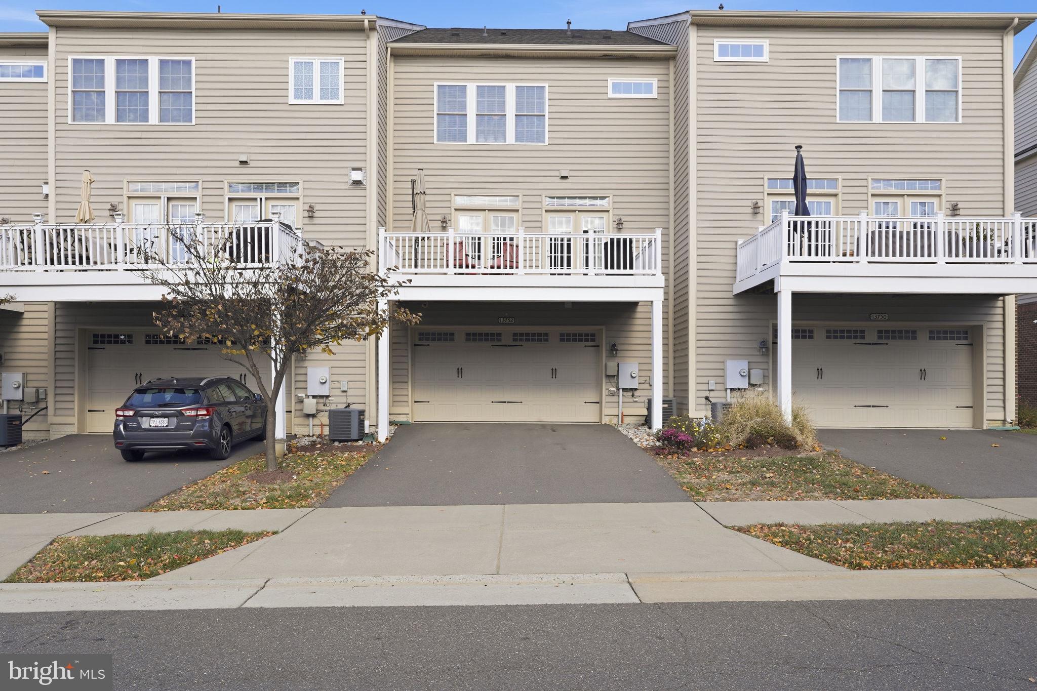 WENTWORTH GREEN - Residential Lease