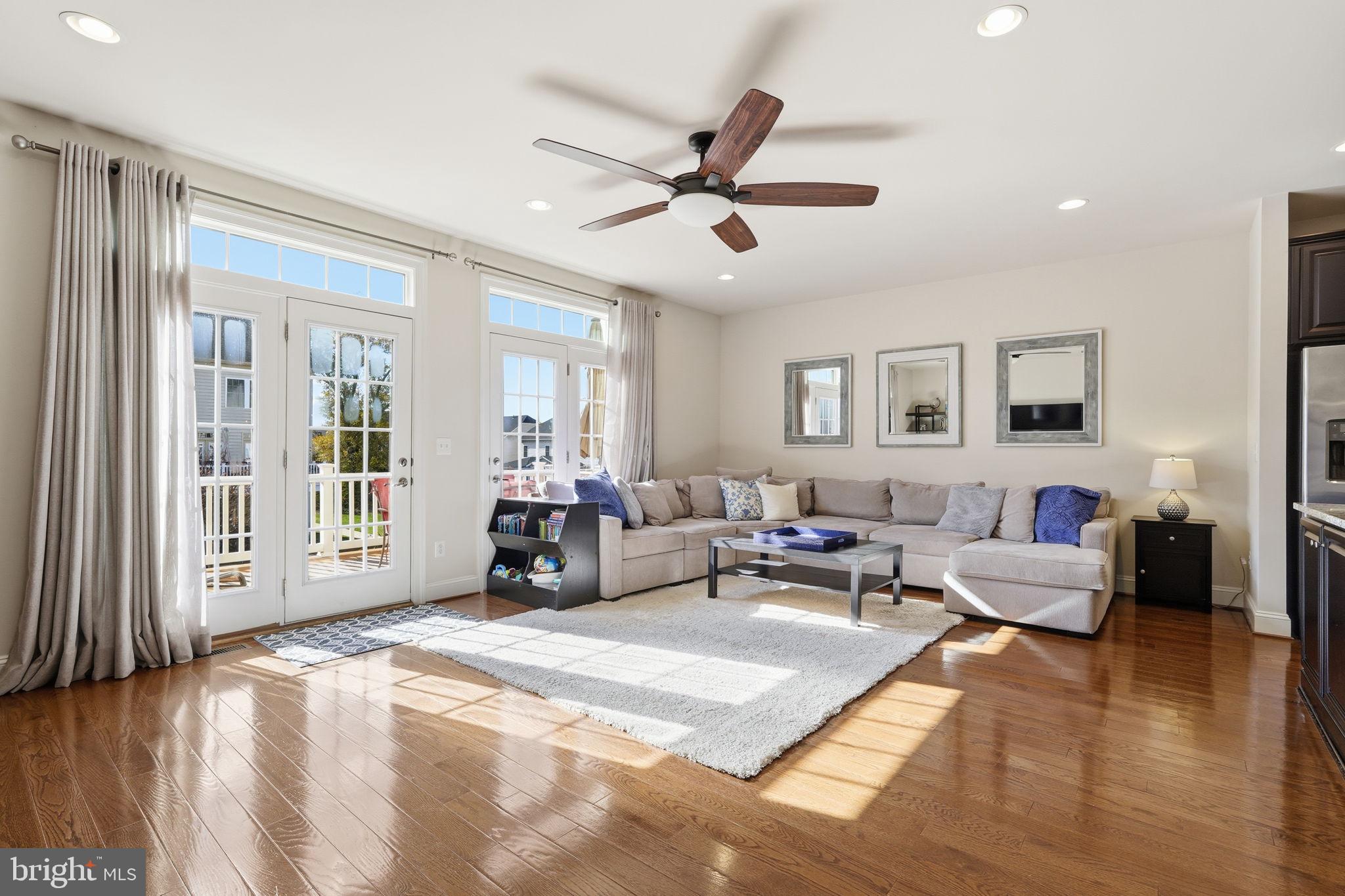 WENTWORTH GREEN - Residential Lease