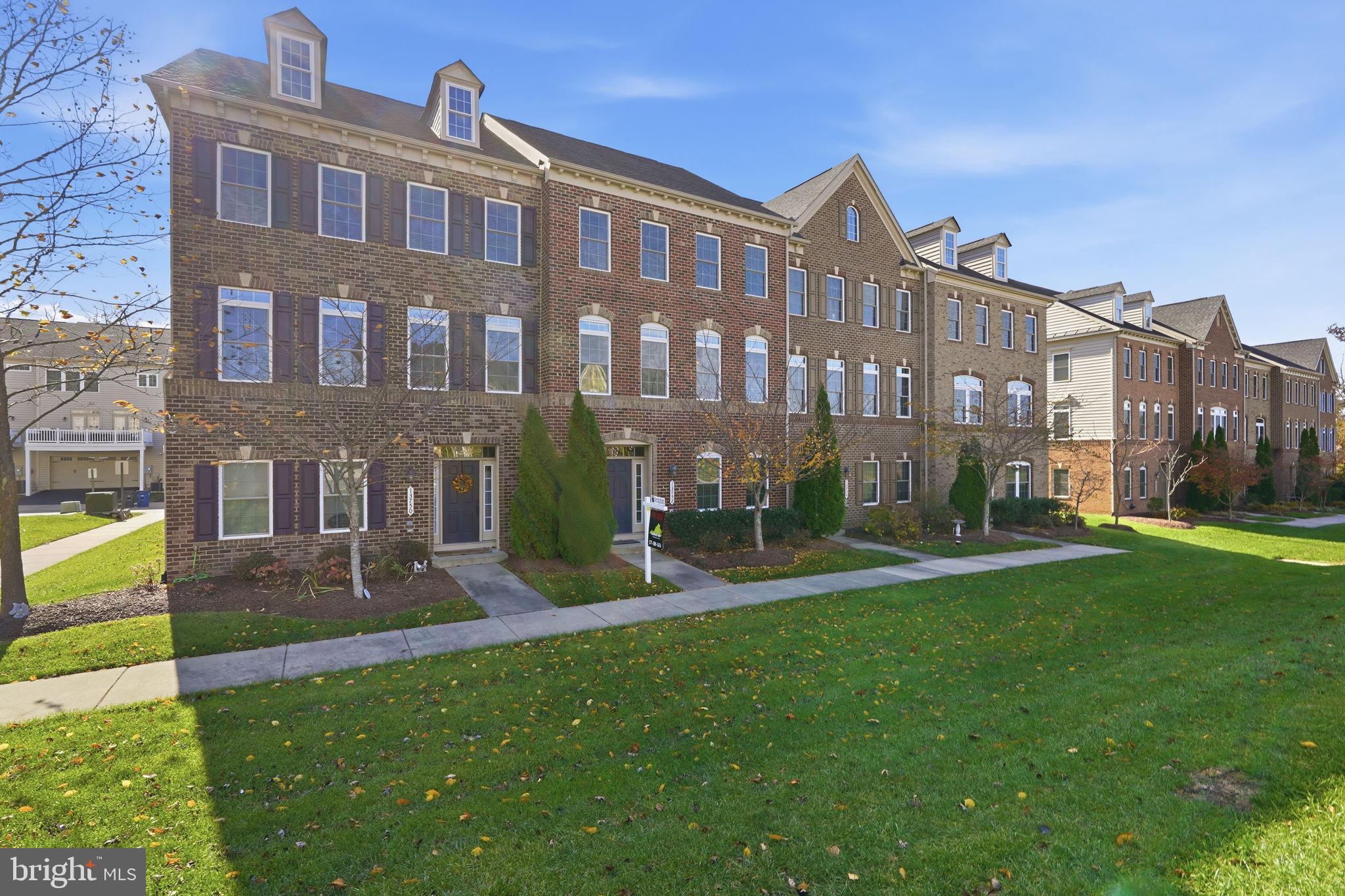 WENTWORTH GREEN - Residential Lease