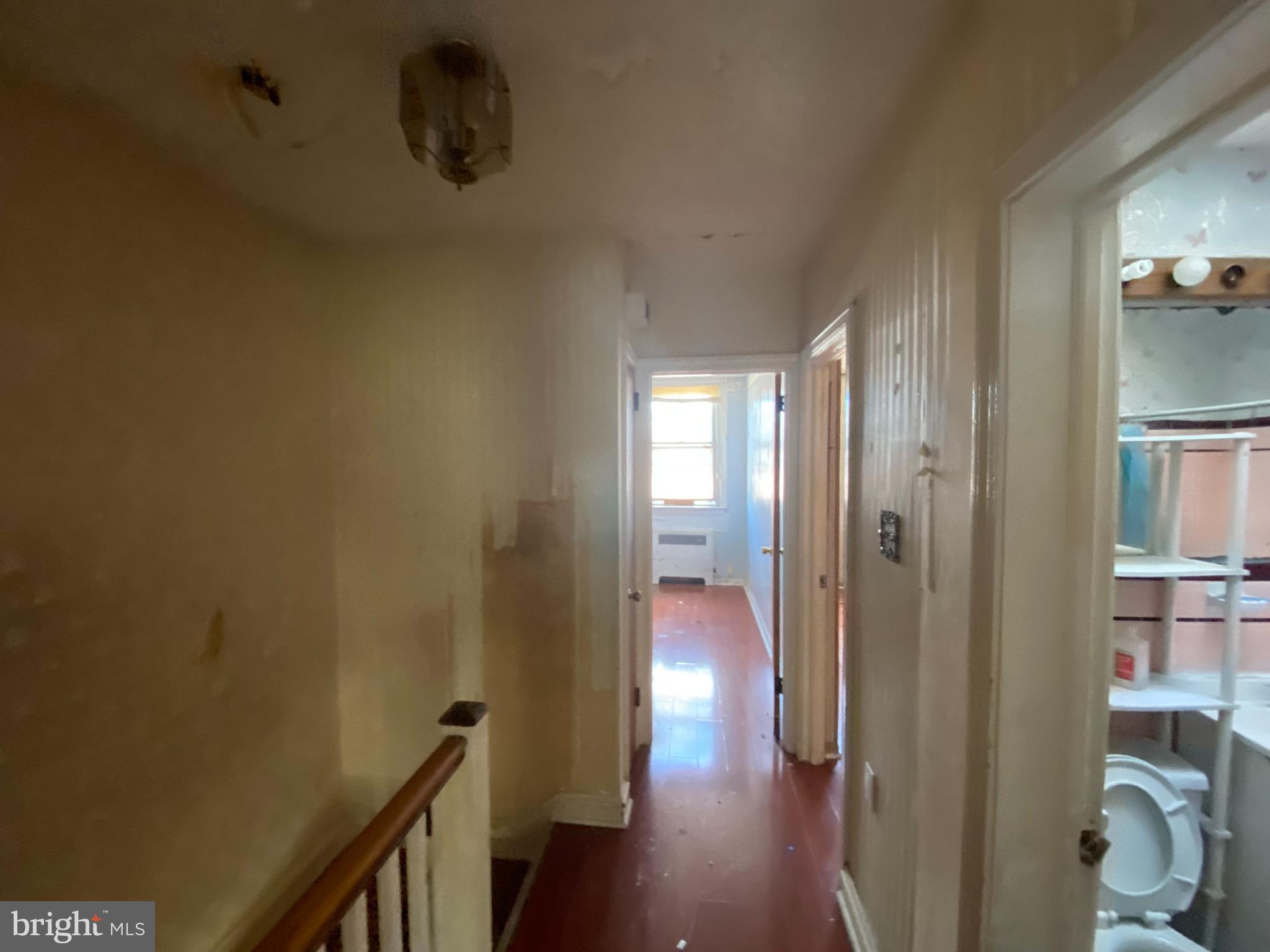 LAWNCREST - Residential