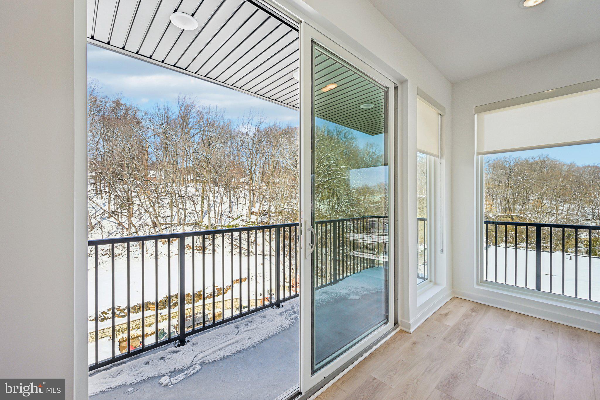 23 ROCK HILL ROAD 210
