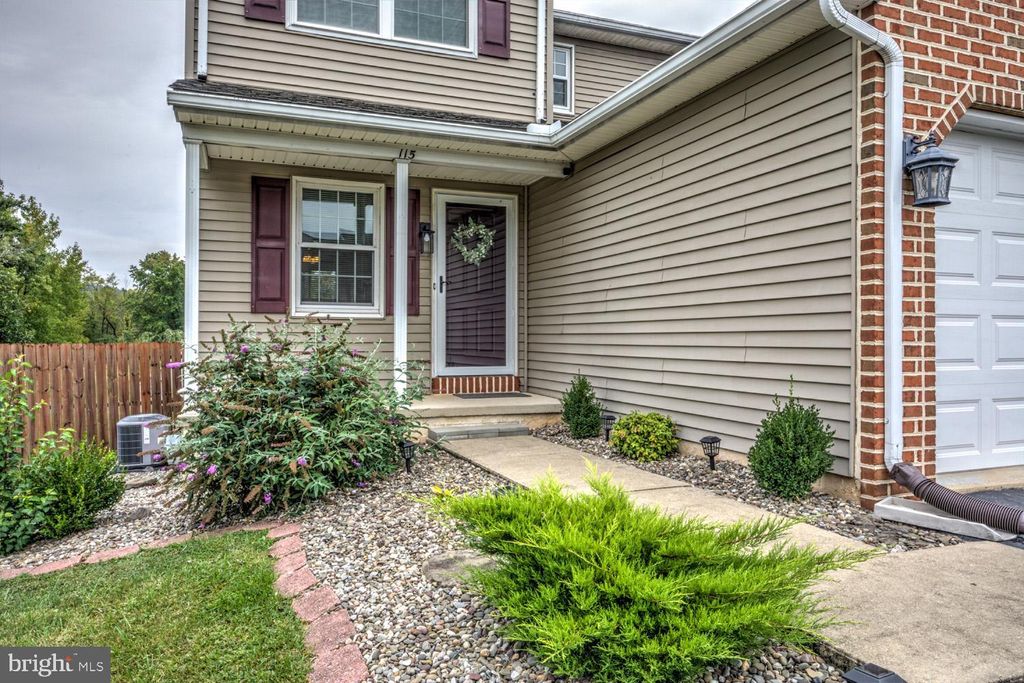 Photo of 115 Redstone Circle, Reinholds, PA 17569 (MLS # PALA2057296)