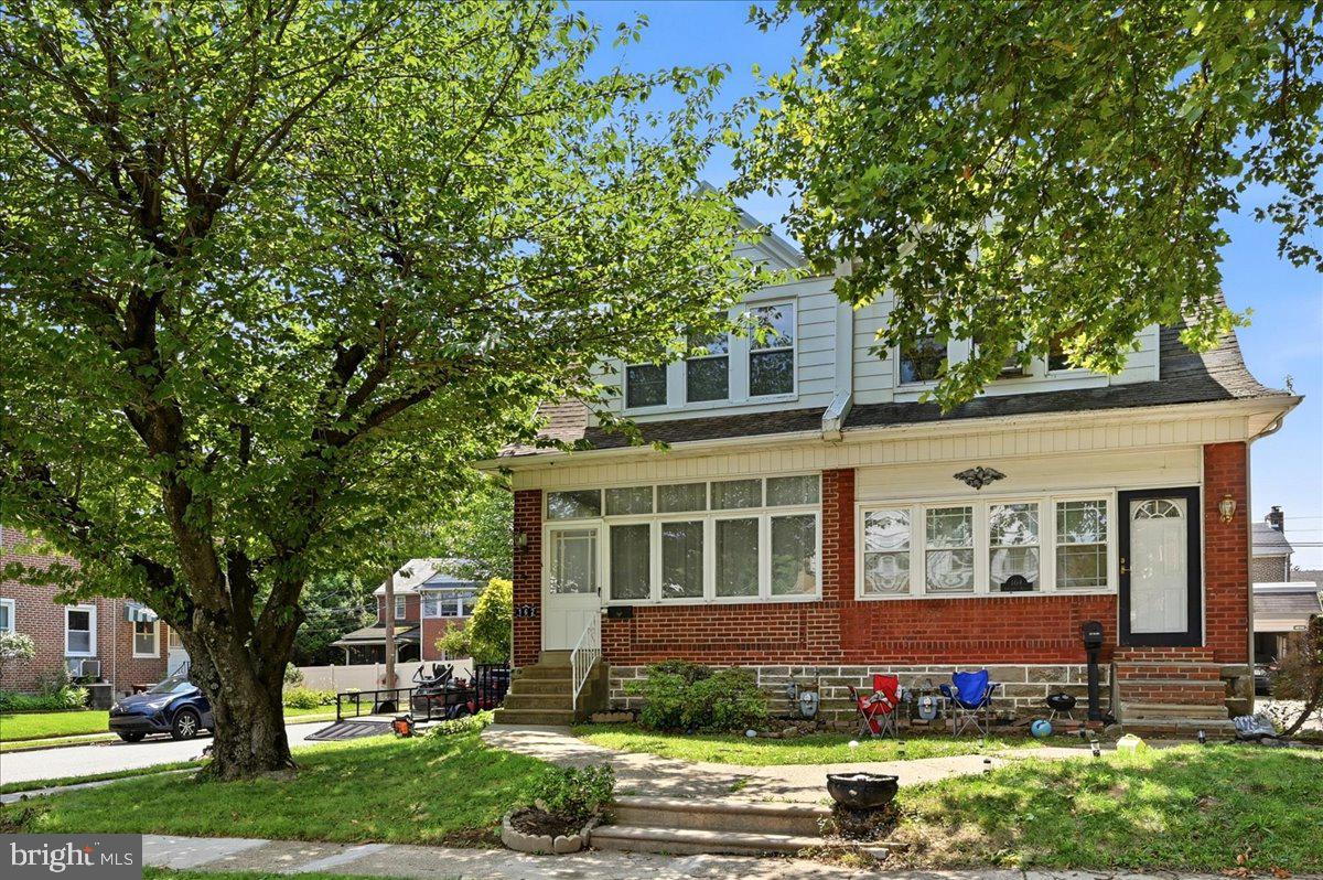 162 W ALBEMARLE AVENUE