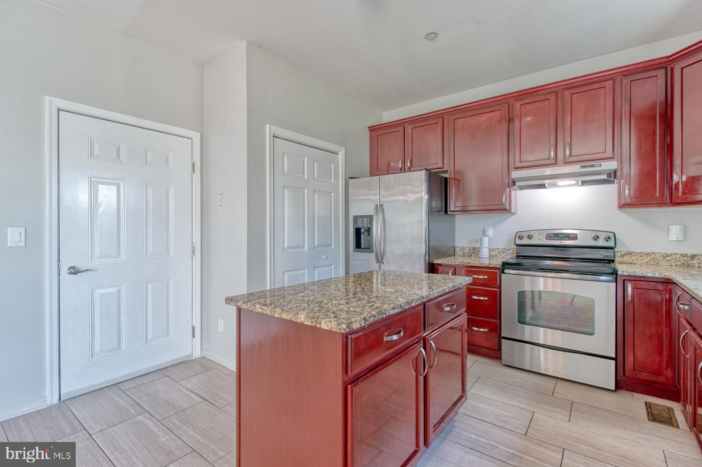 LENNOX PARK - Residential