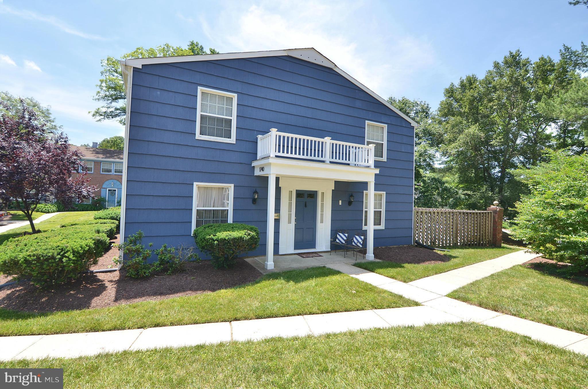 Stunning end-unit towne nestled in the heart of Crofton Triangle! Remodeled KT with granite counters, newer cabinets & appliances, recessed lighting * Updated bathrooms---Jacuzzi tub in hall bath & dual shower heads in MBA * Newer windows * Fenced backyard with paver patio * 3 large BDs* Attention to detail thru-out home: crown molding, newer light fixtures, newer door handles, & newer flooring