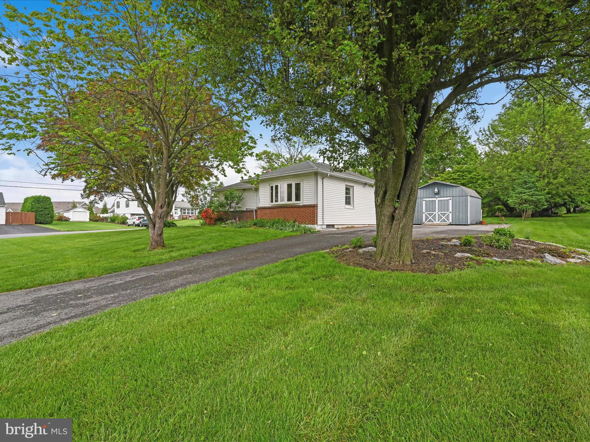 Willow Street, Pennsylvania 17584, United States, 3 Bedrooms Bedrooms, ,1 BathroomBathrooms,Residential,Active,129338