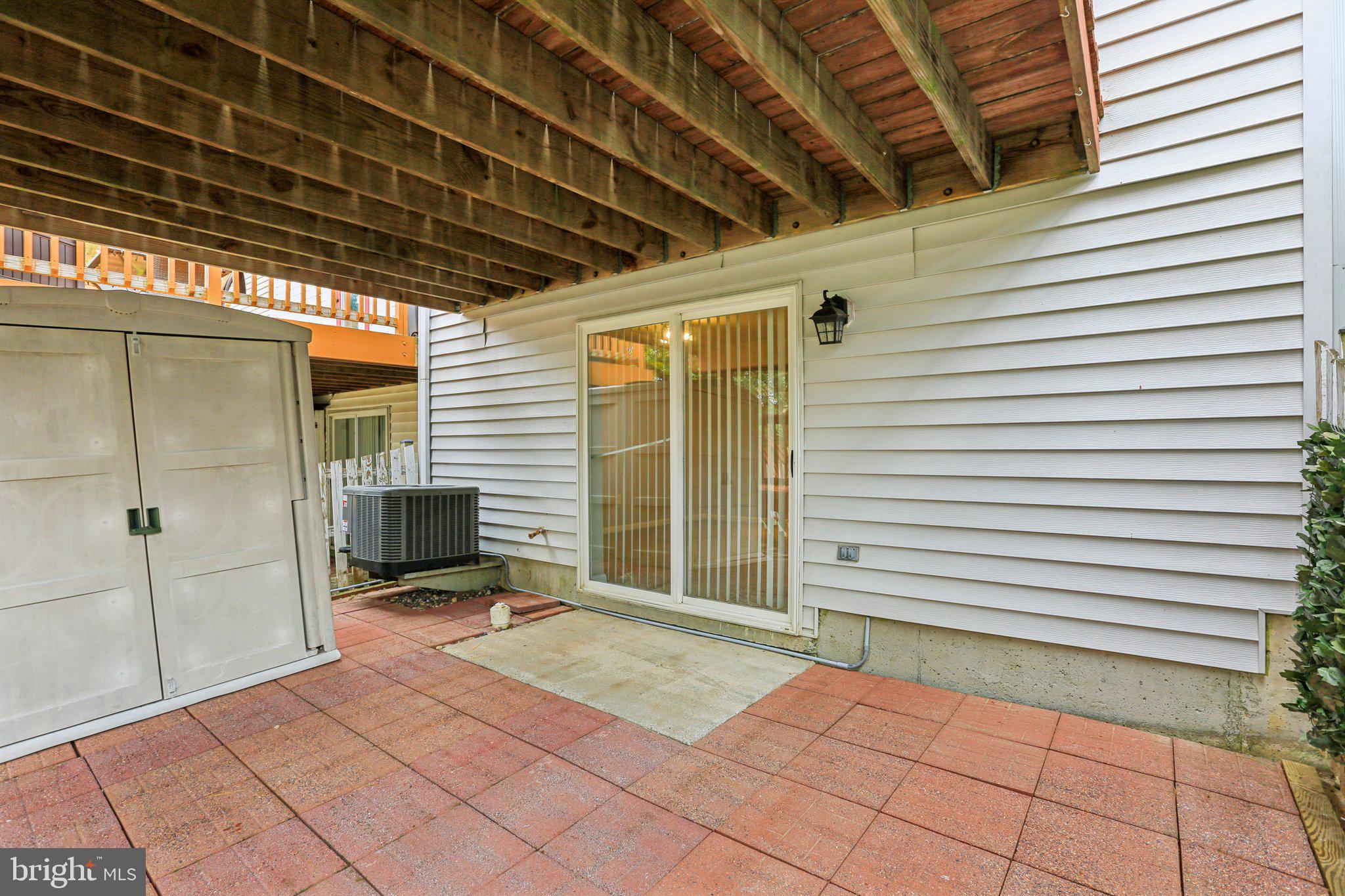 ROBERTS FIELD - Residential